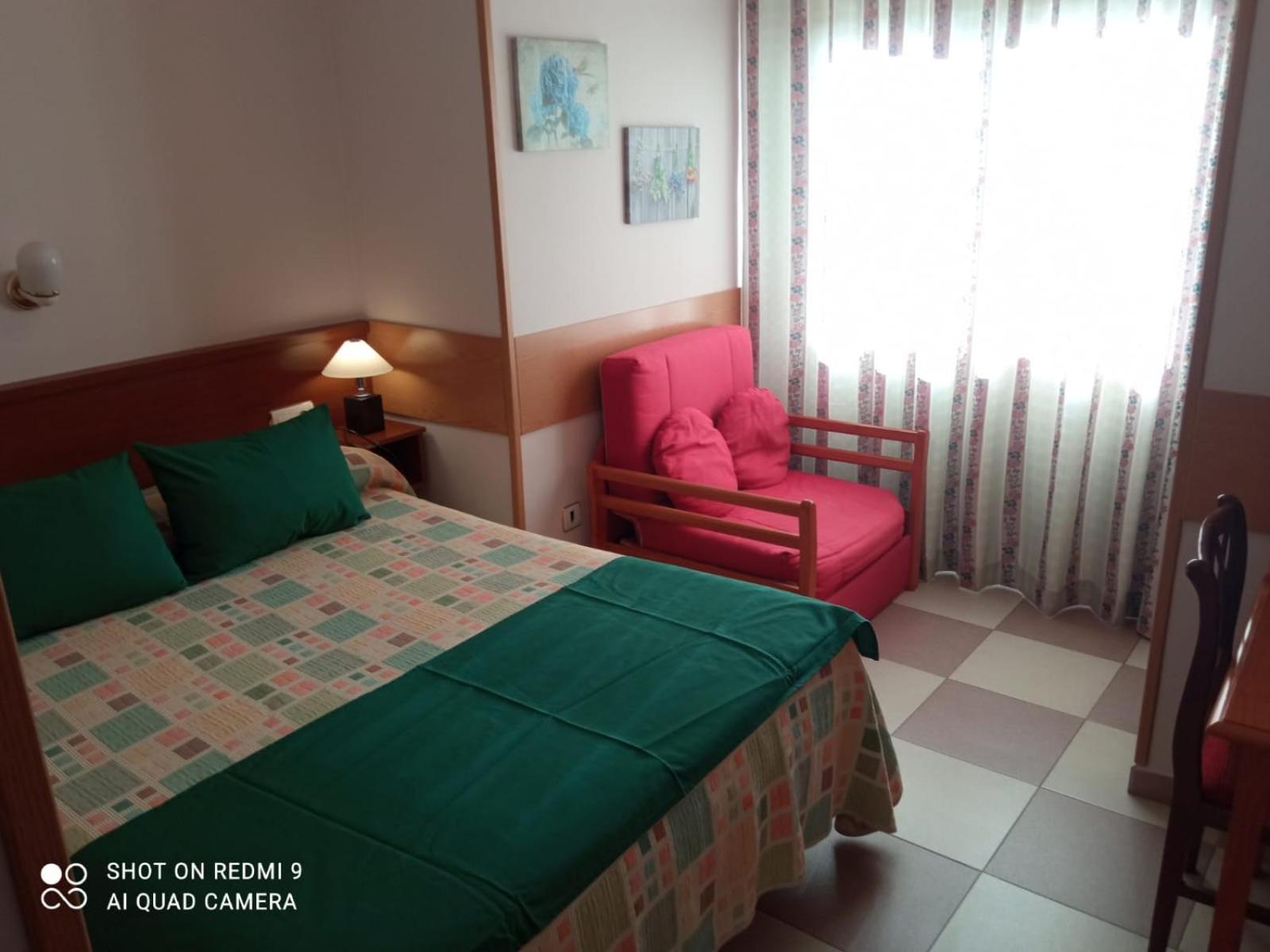 Double or Twin Room photo 3