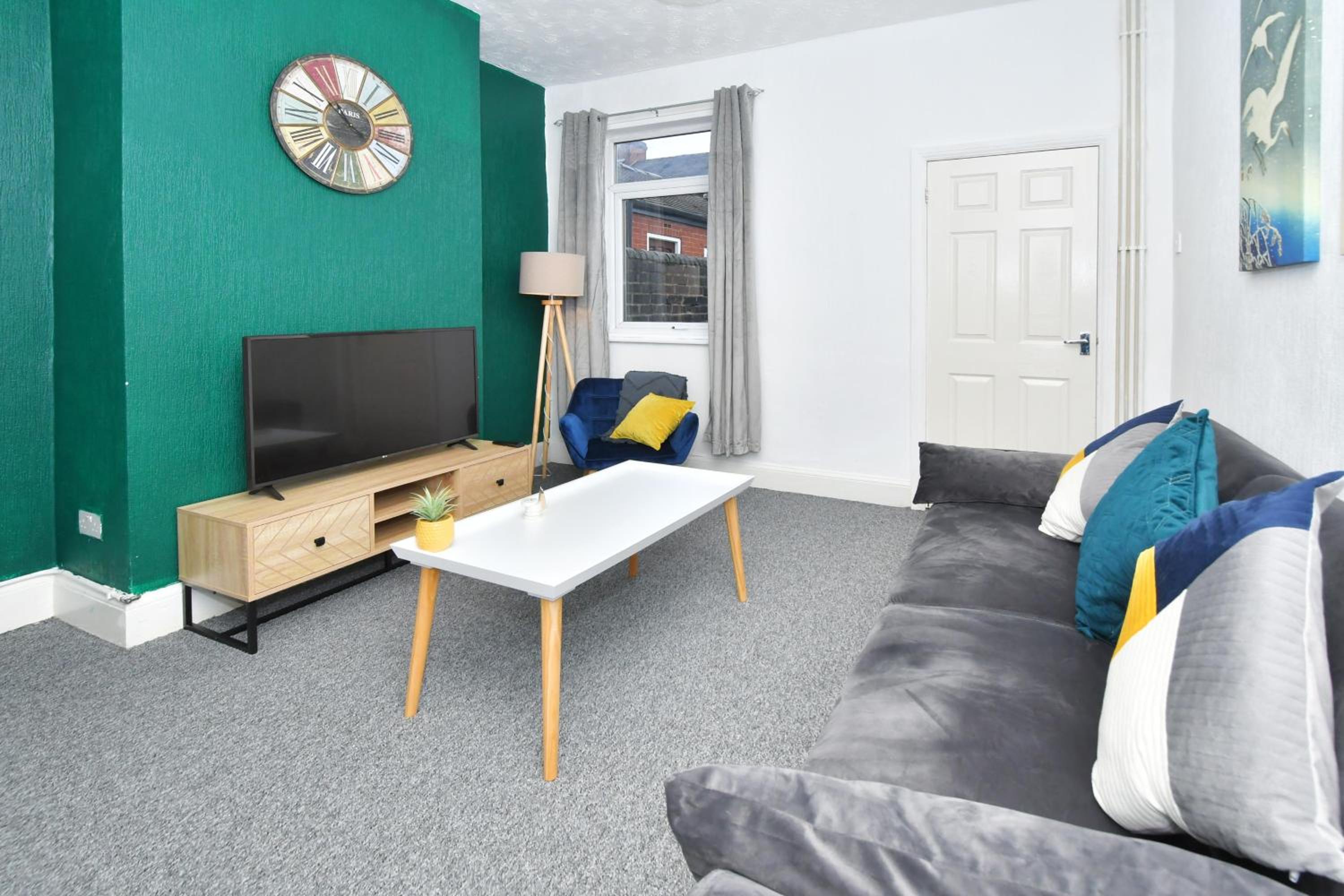 Two-Bedroom Apartment photo 1