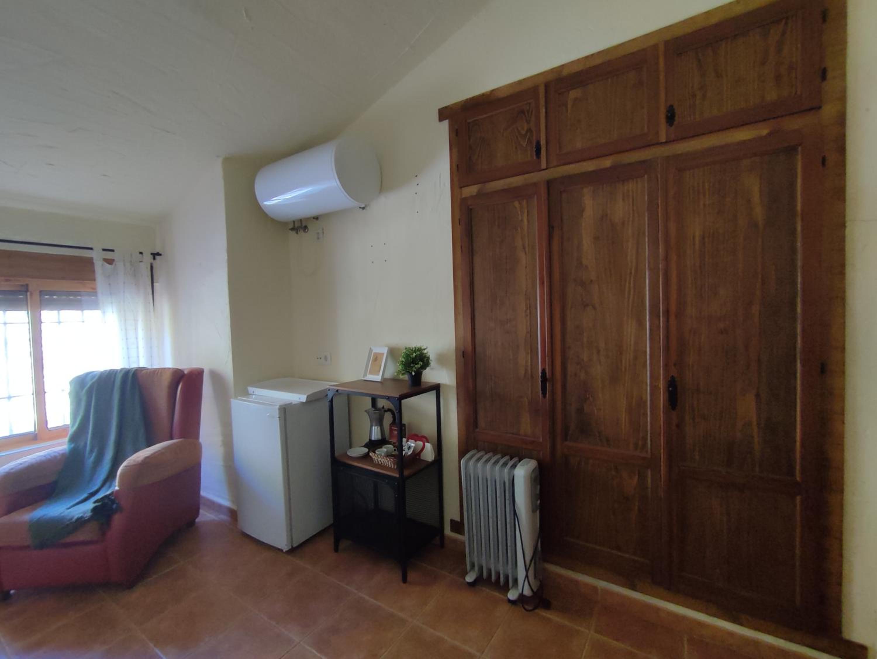 Deluxe Double Room With Shower photo 3