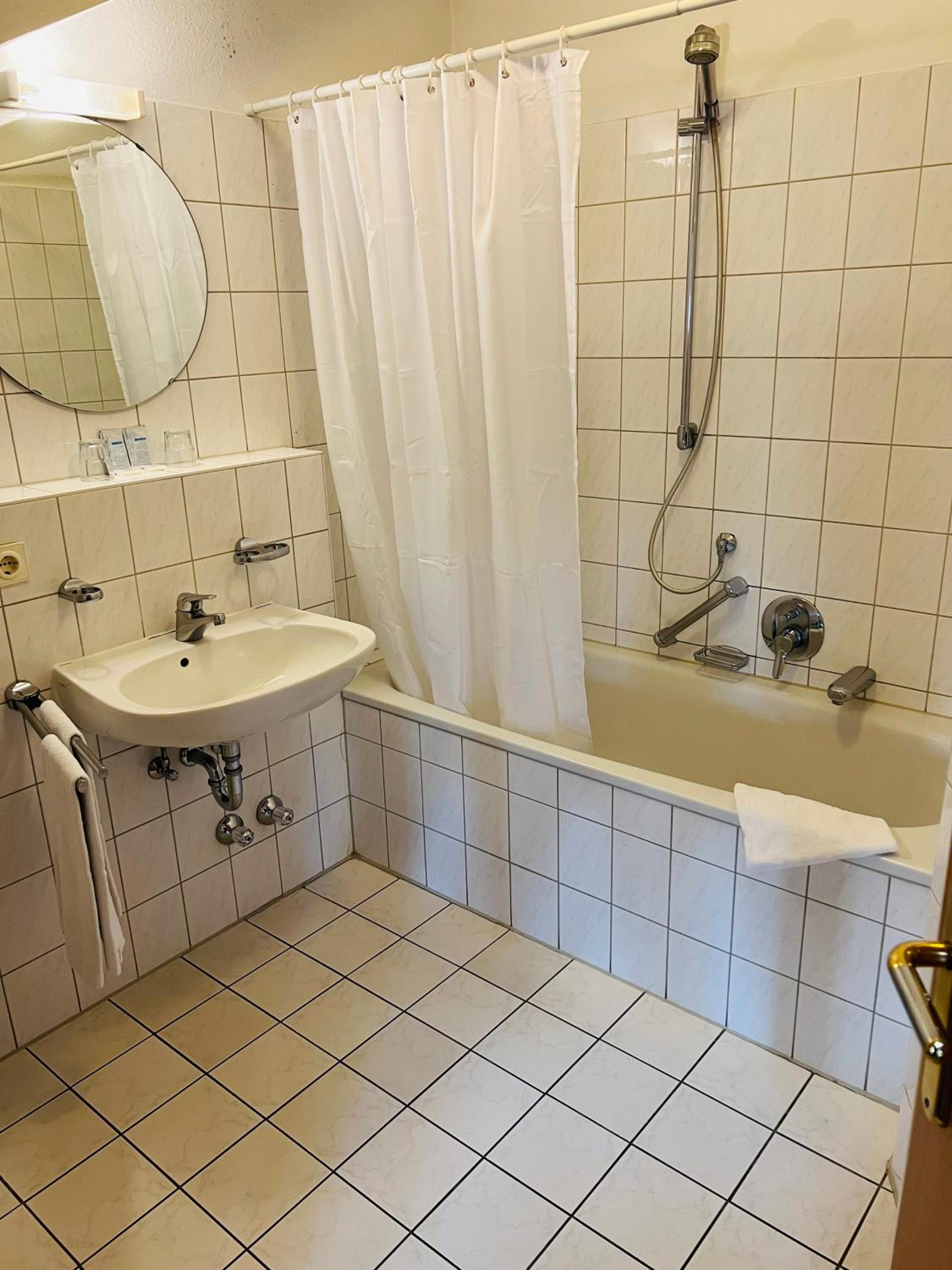 Deluxe Double Room - Photo 3