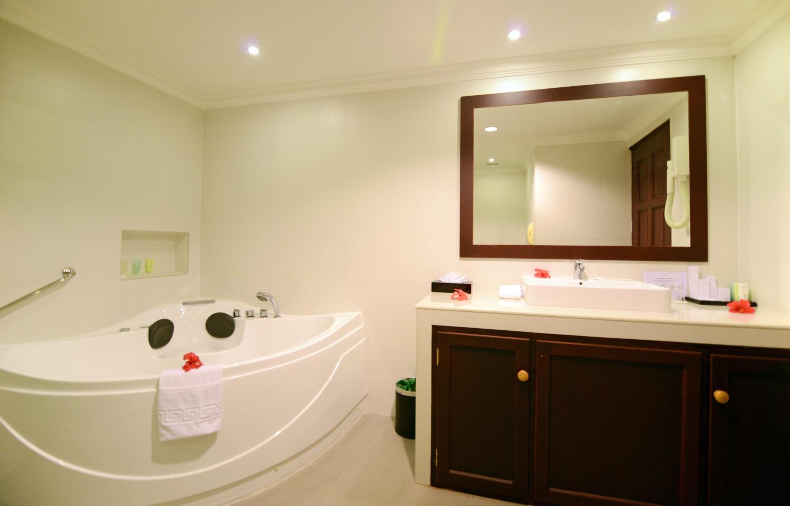 Superior Double or Twin Room photo 2