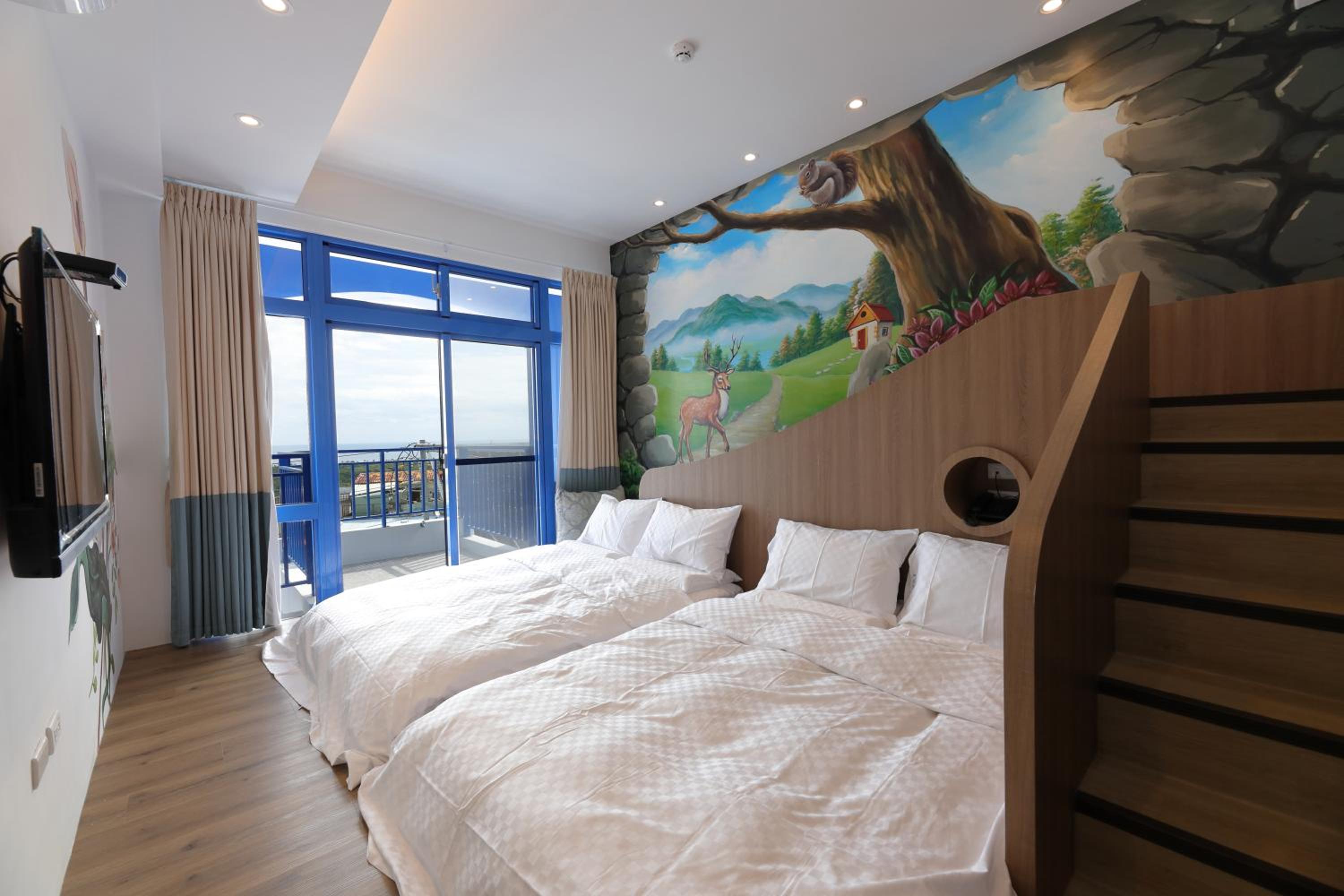 Quadruple Room with Balcony photo 1