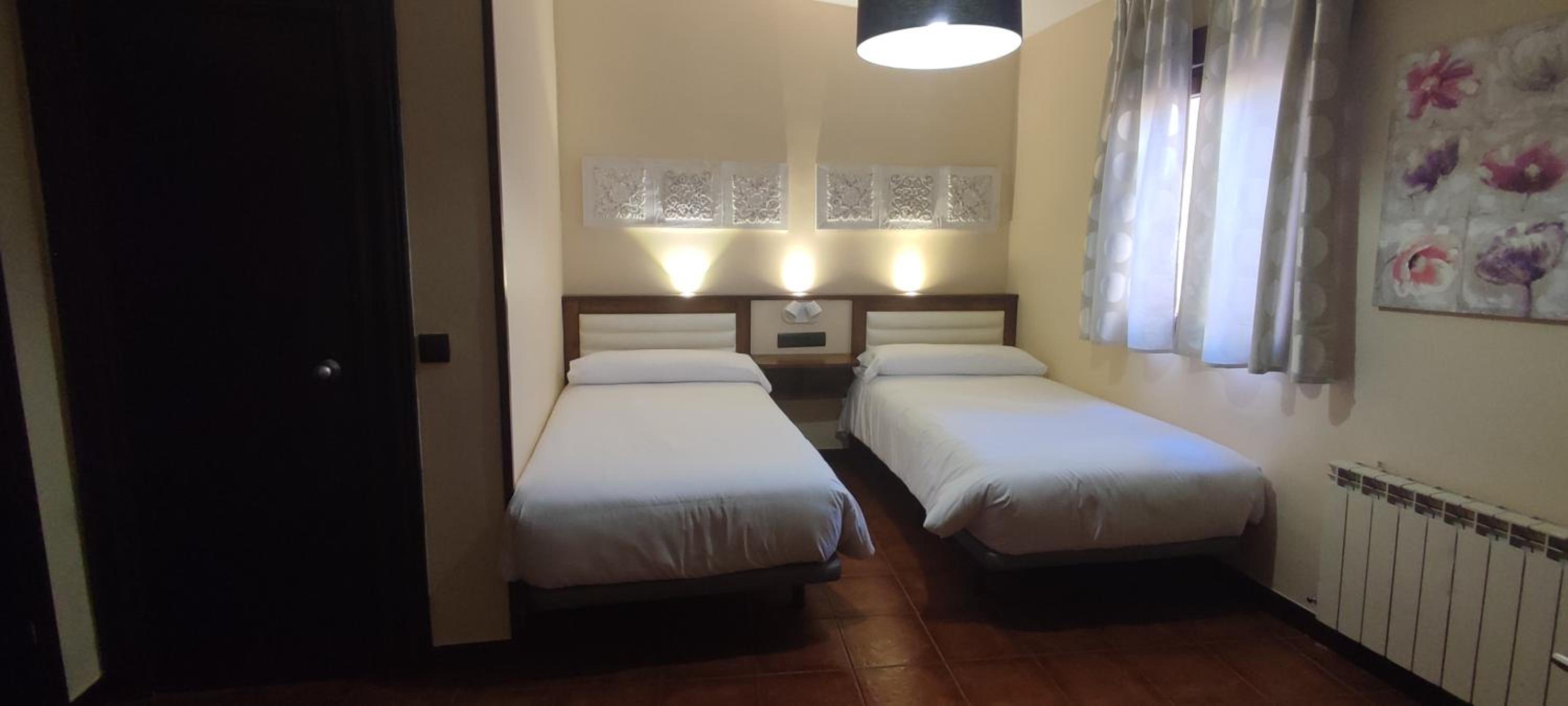 Habitación Doble con Baño Privado