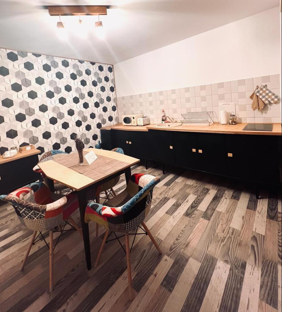 Apartment with Sauna - Photo 11