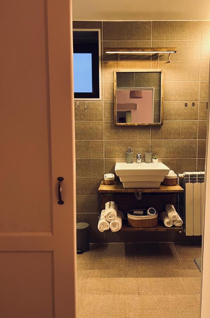 Apartment with Sauna - Photo 22