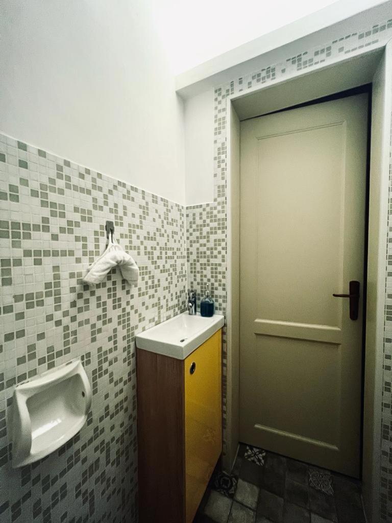 Apartment with Sauna - Photo 30