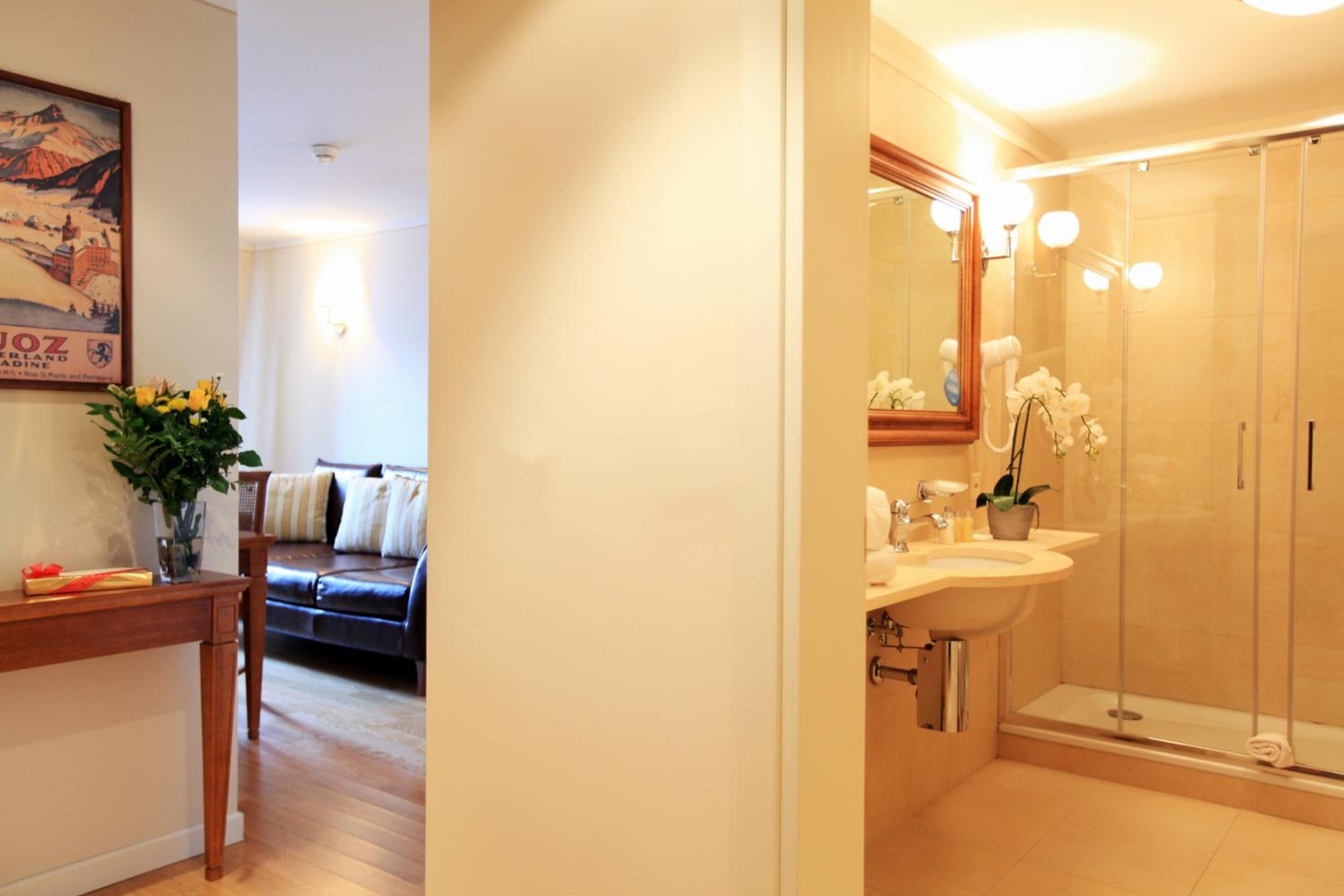 Deluxe Double Room - Photo 4