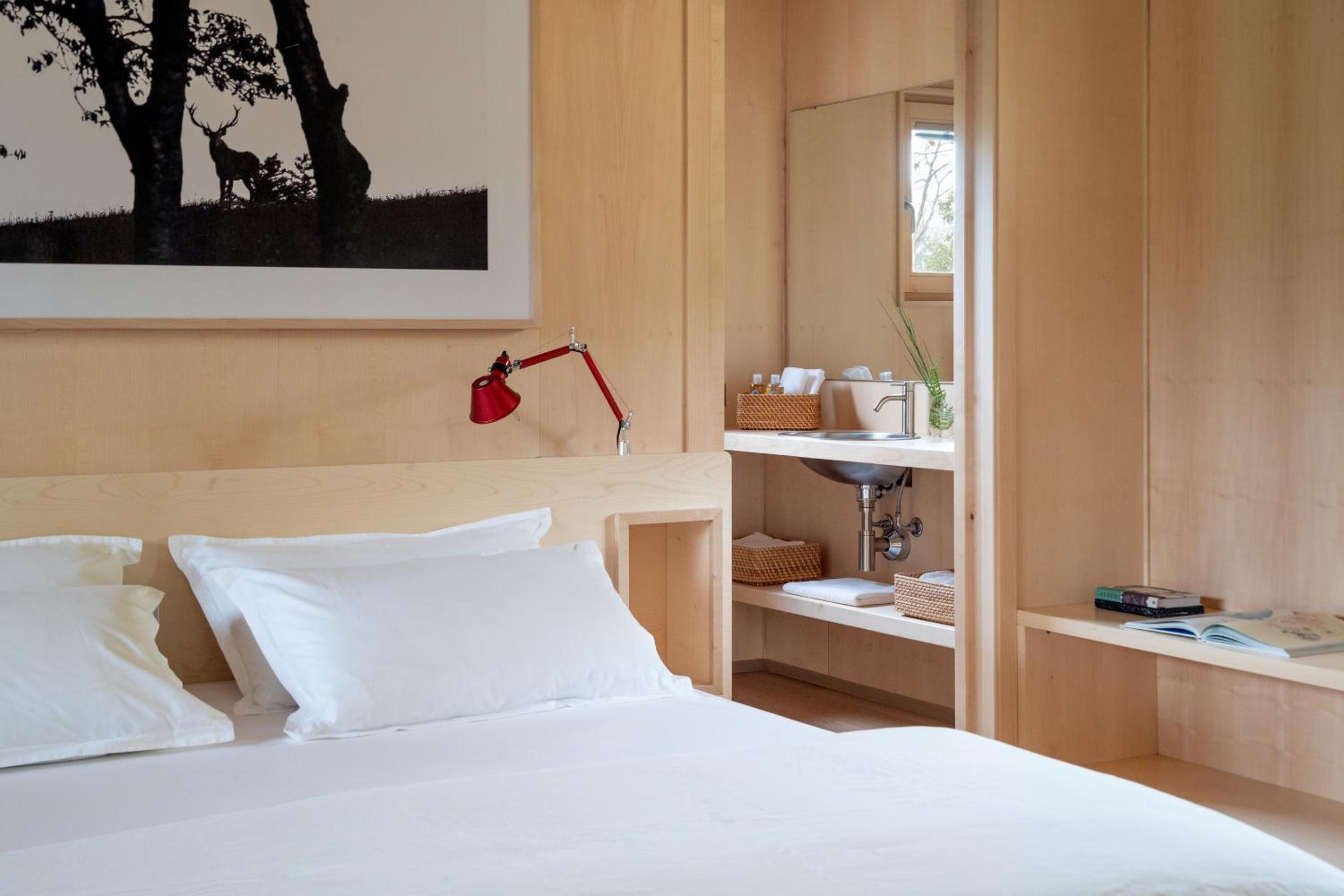 Double Room with Patio - Photo 7