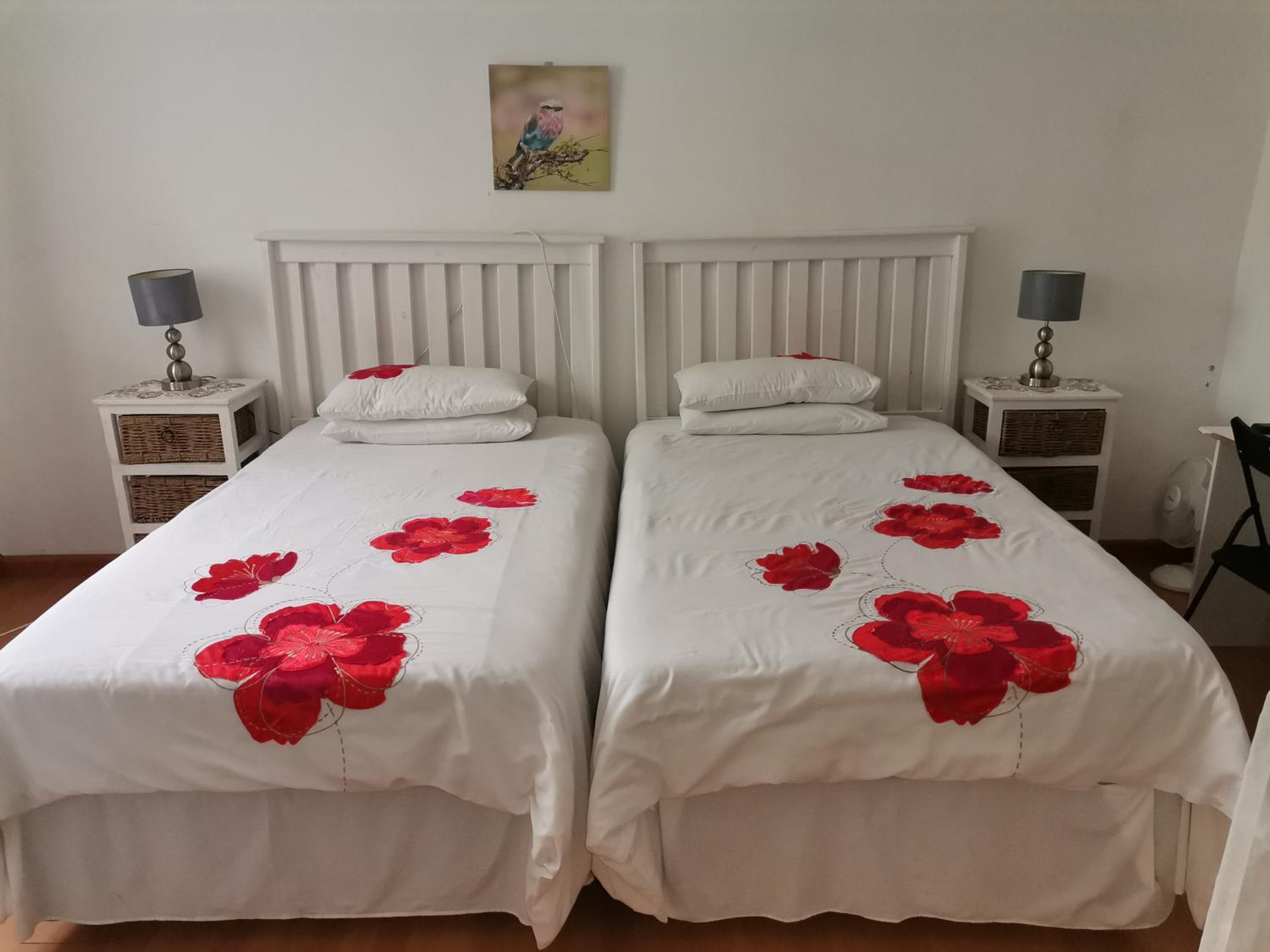 Deluxe Double or Twin Room photo 2