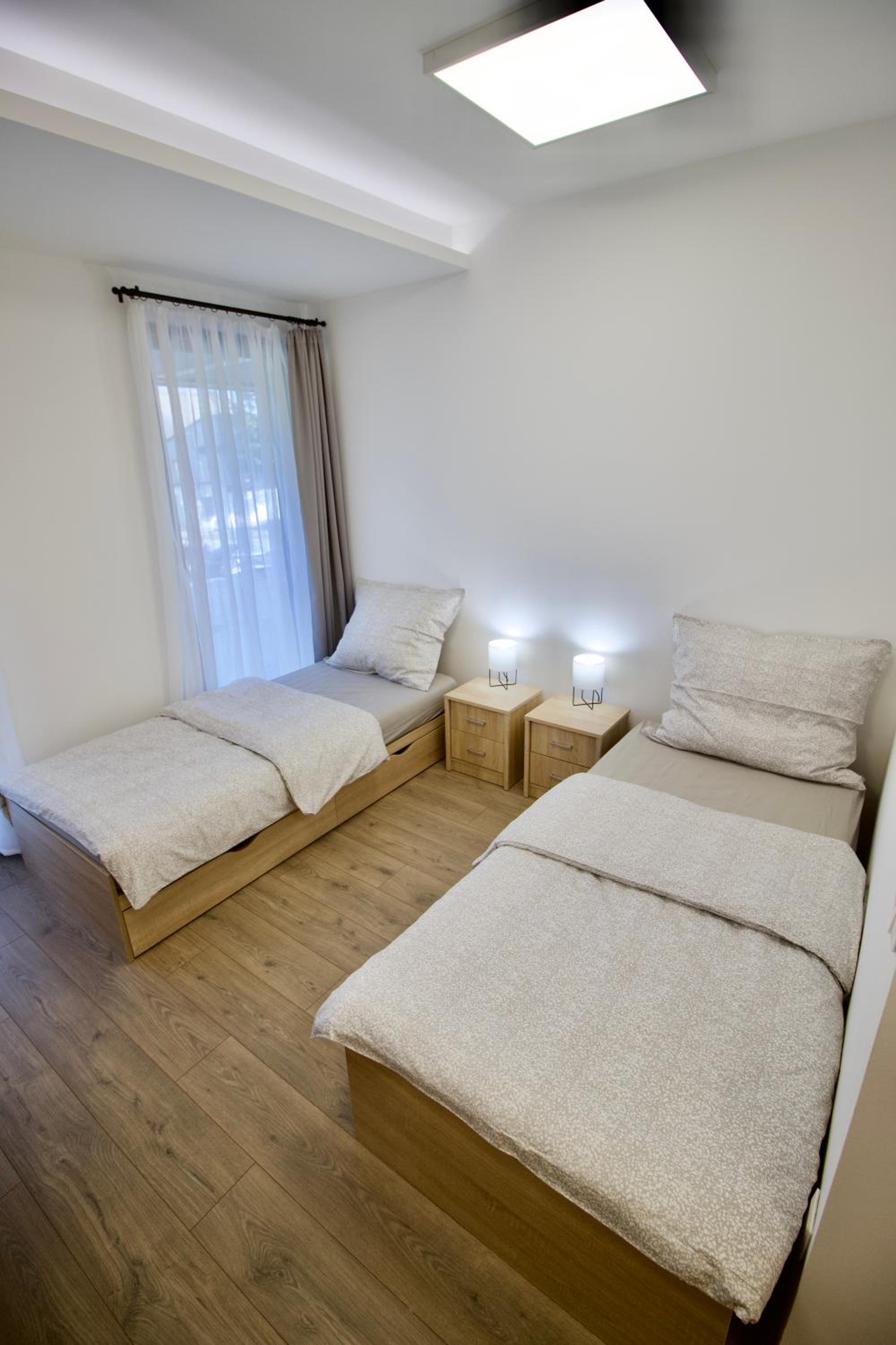 Apartment photo 2