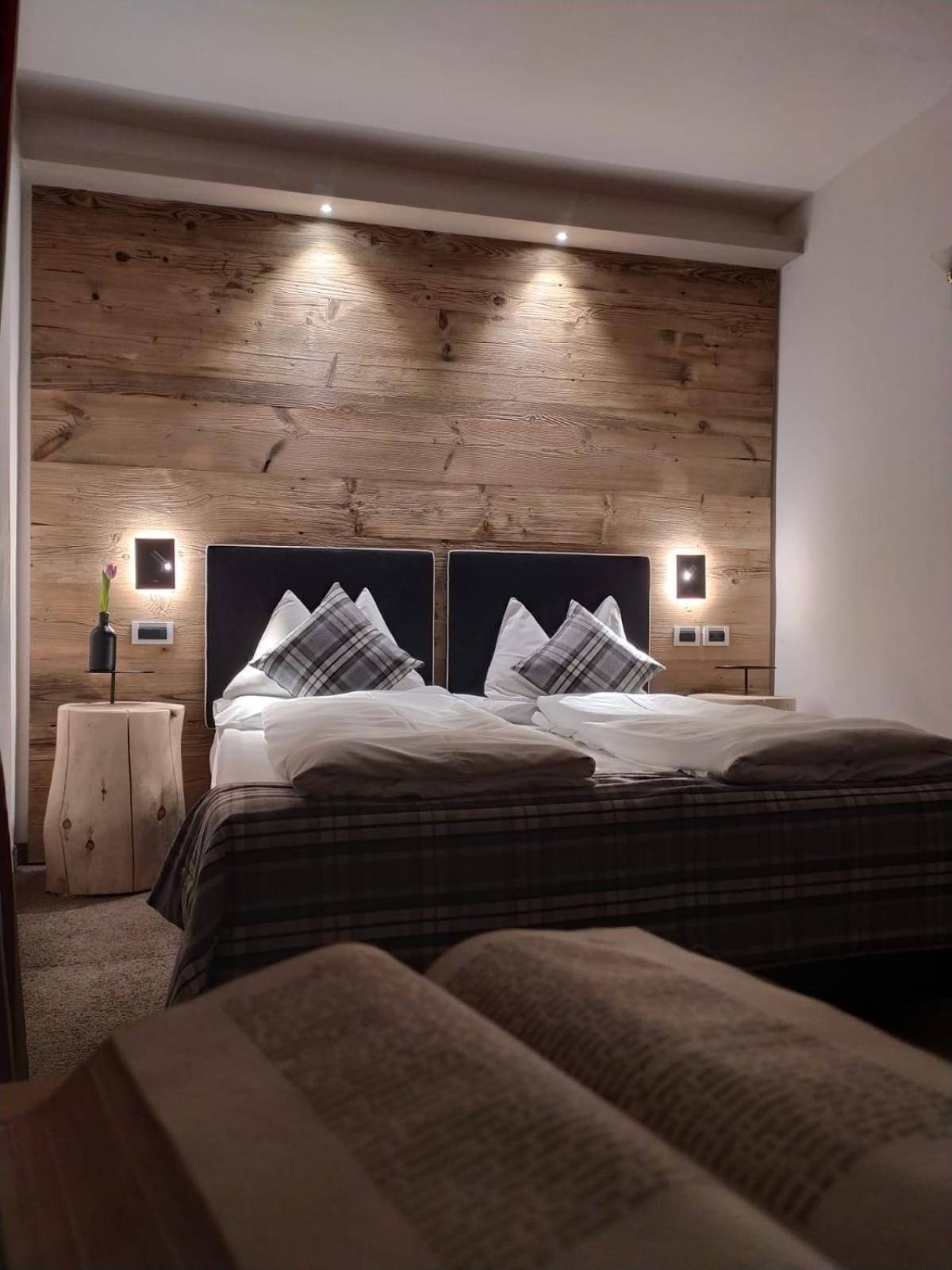 Double Room - Photo 8