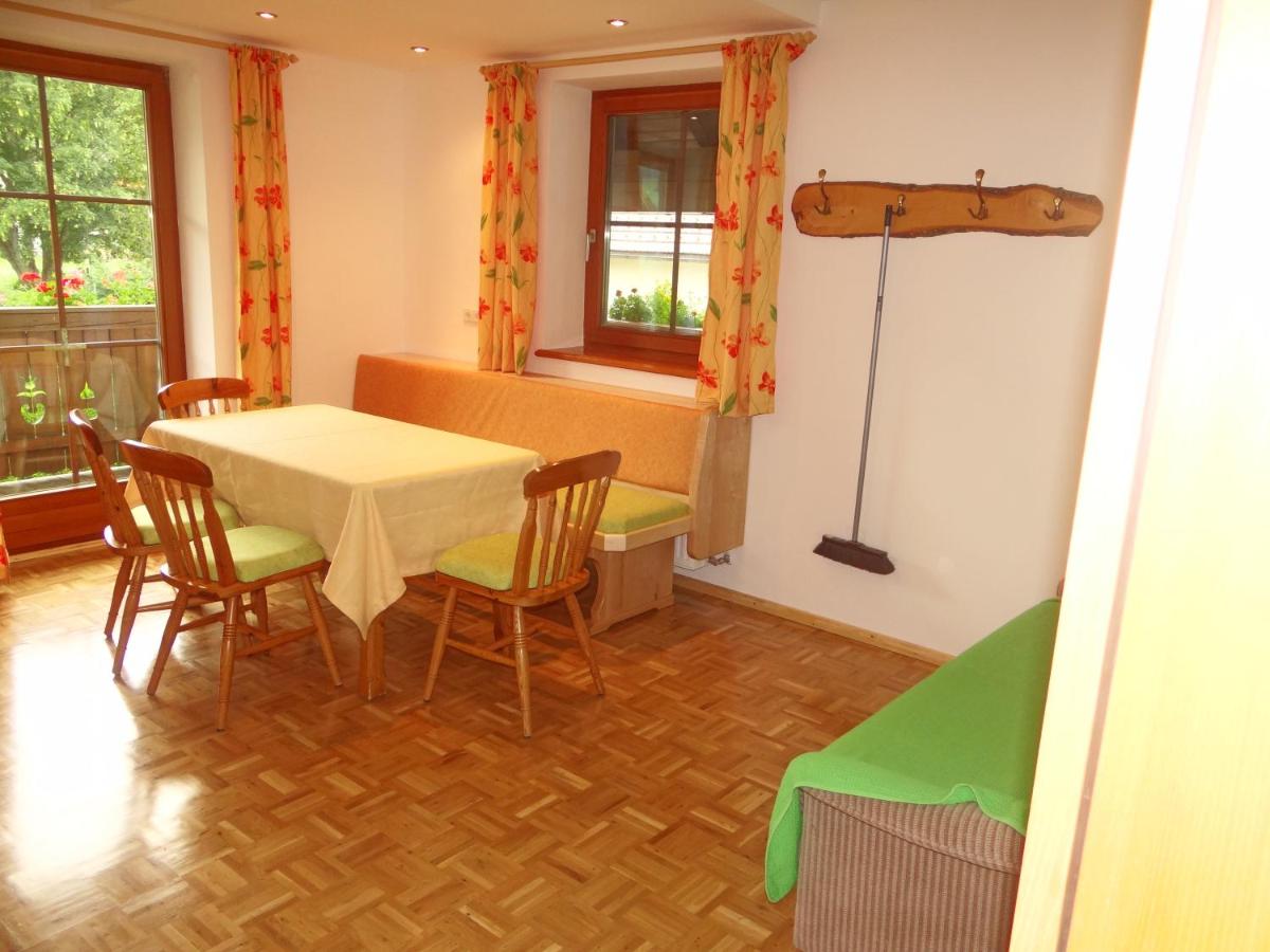 Apartment with Mountain View photo 2