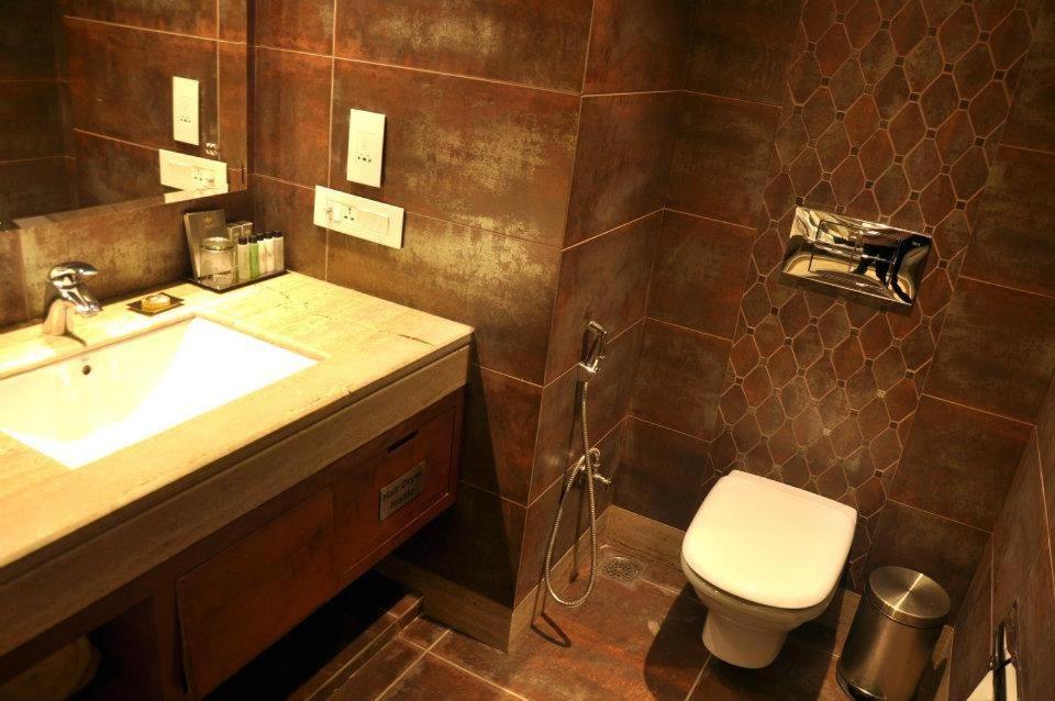 Deluxe Room - Photo 6
