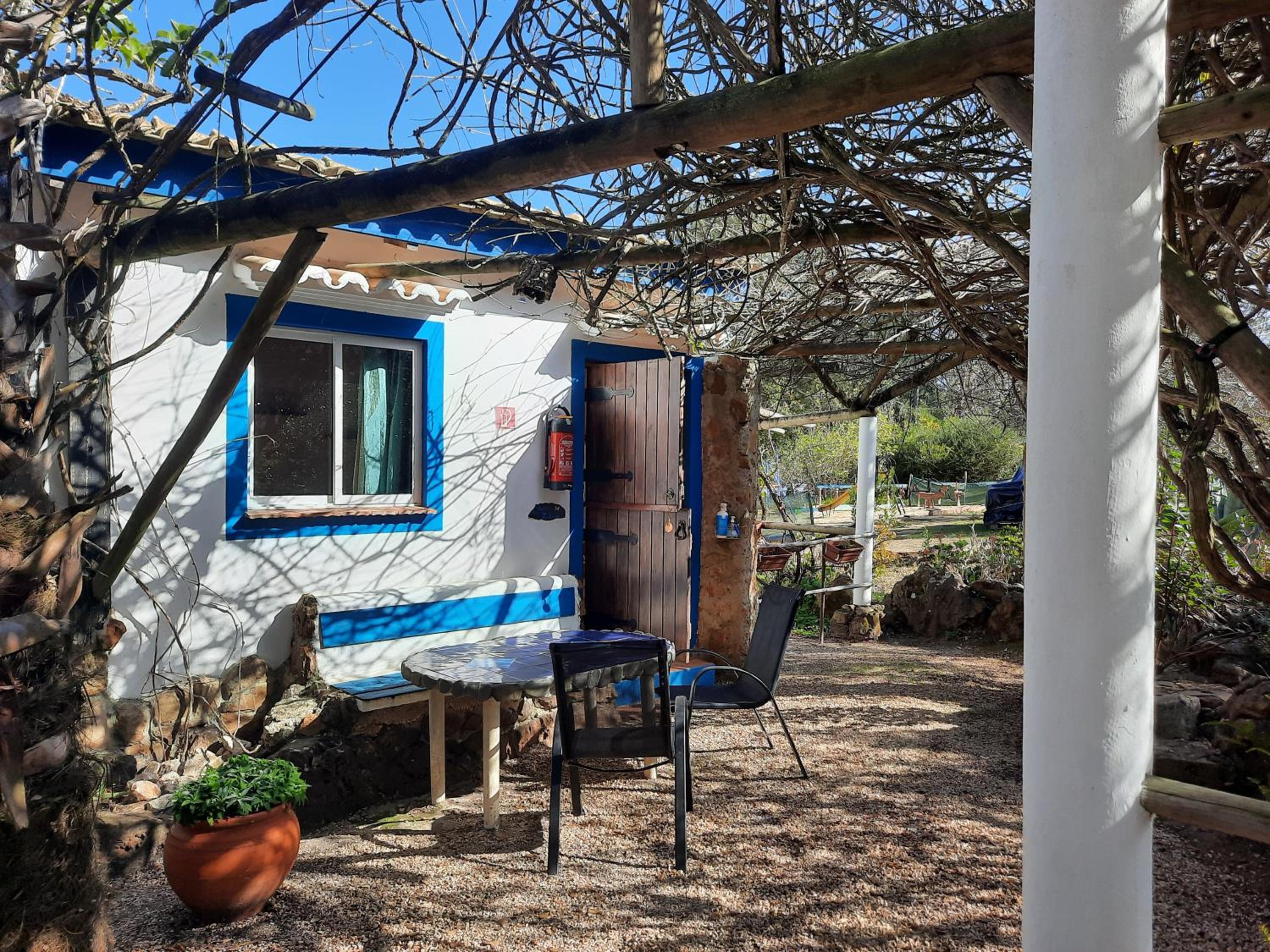 One-Bedroom House photo 2