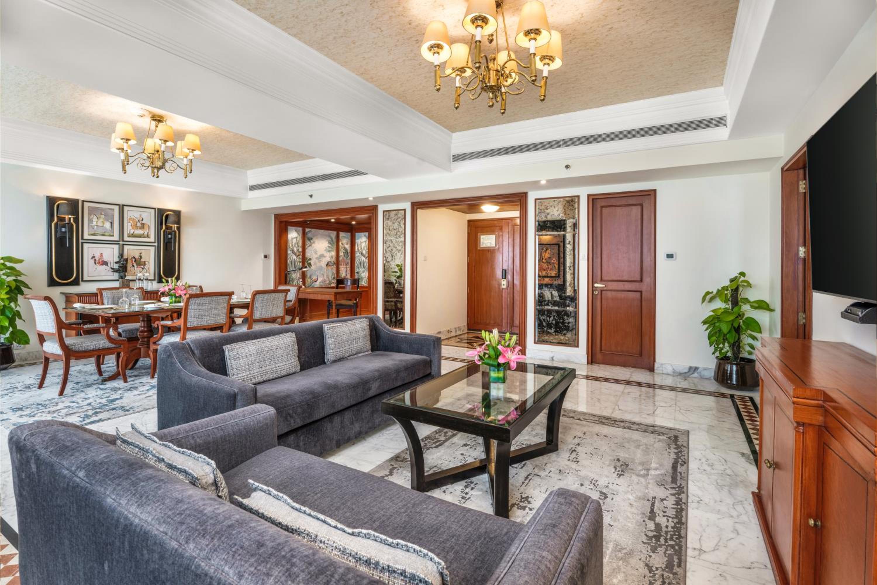 One-Bedroom Suite