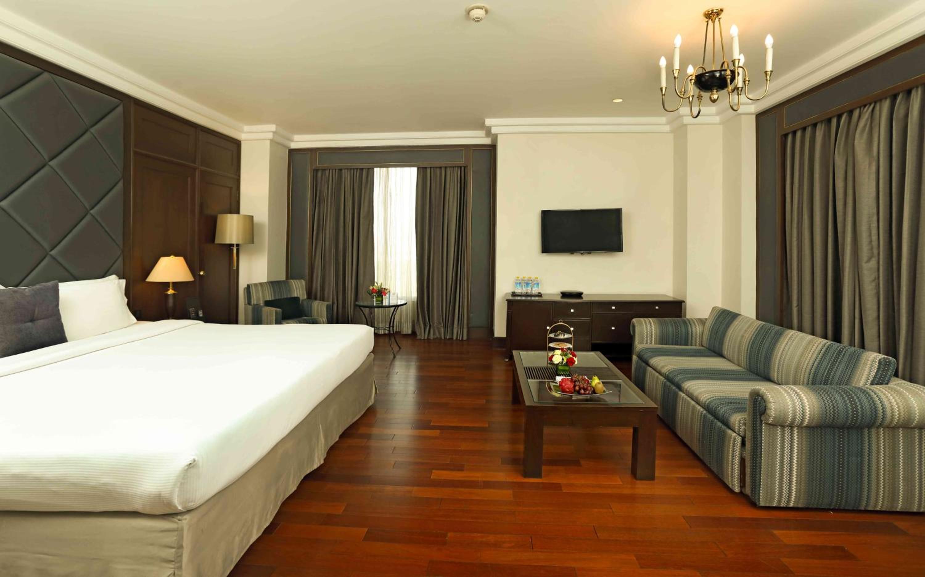 Junior King Suite
