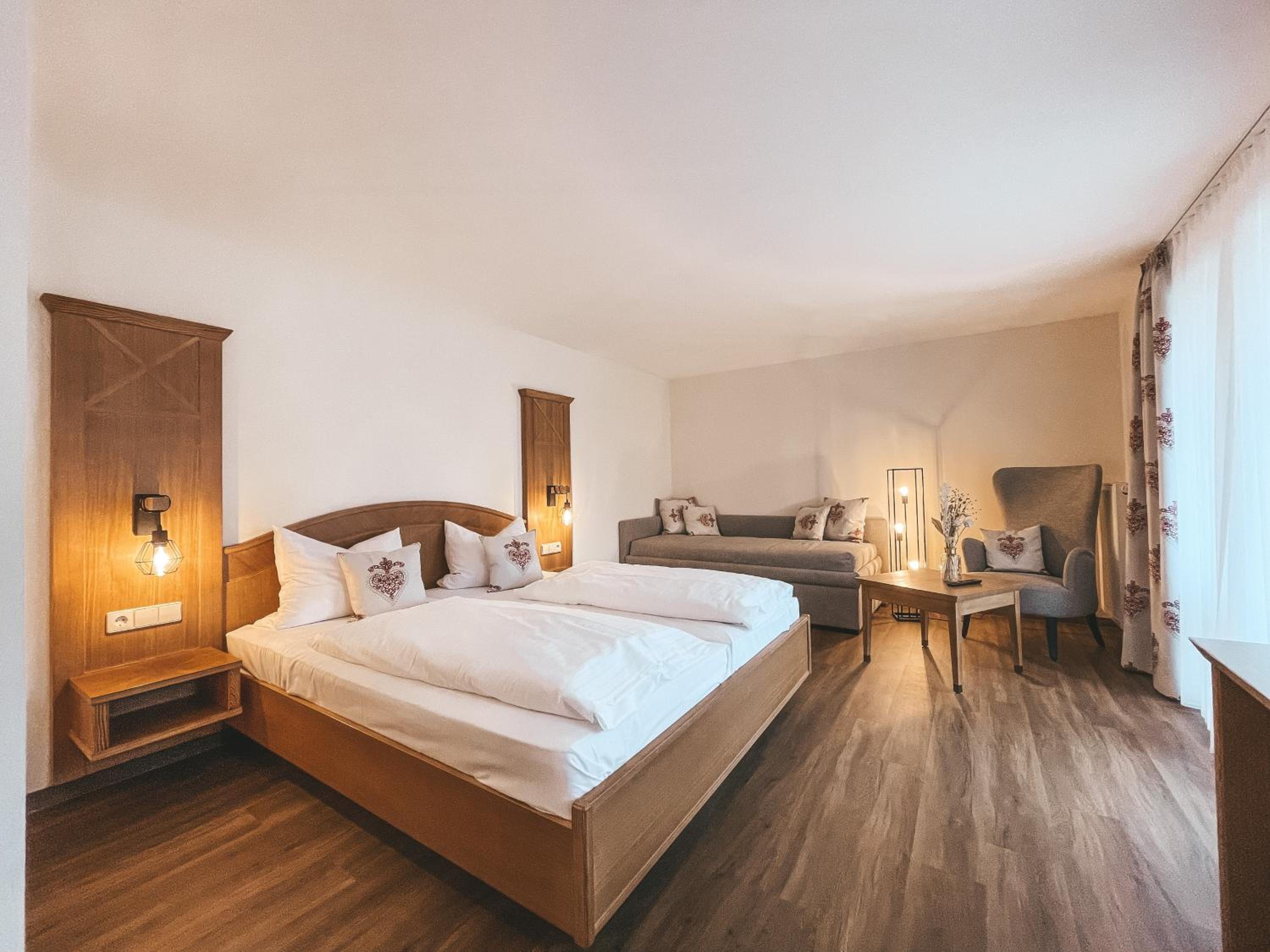 Large Double Room