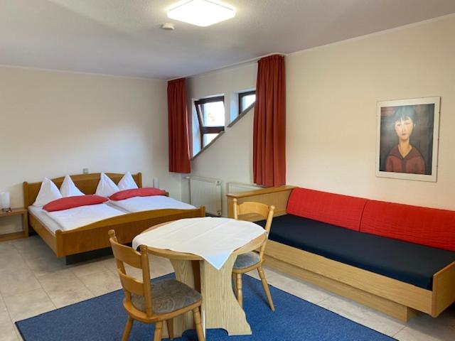 Superior King Room - Photo 1