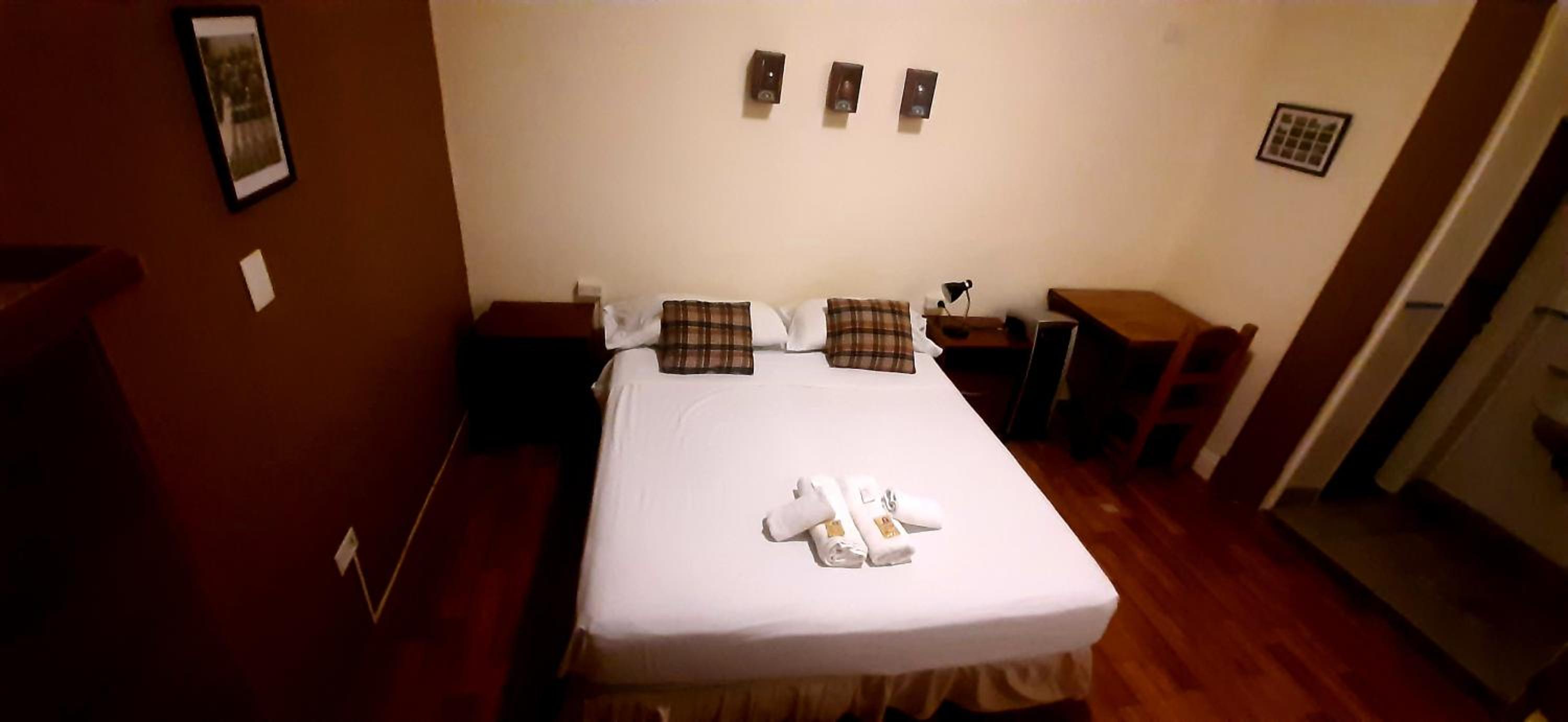 Triple Room with Bathroom