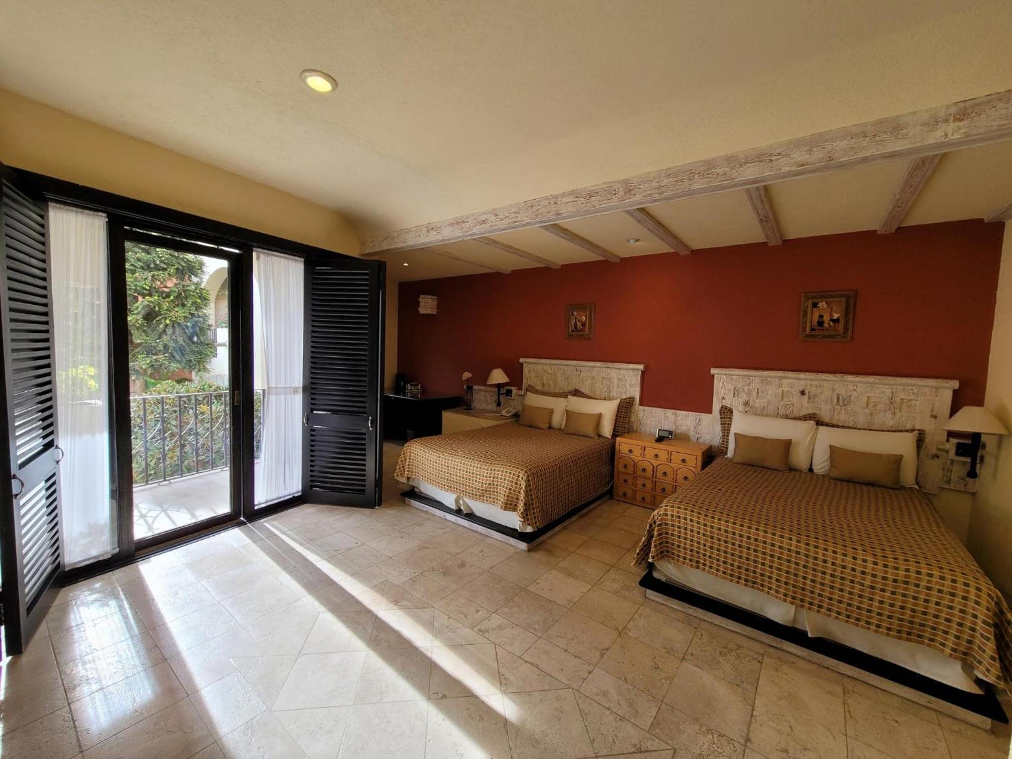 Standard Double Room - Photo 4