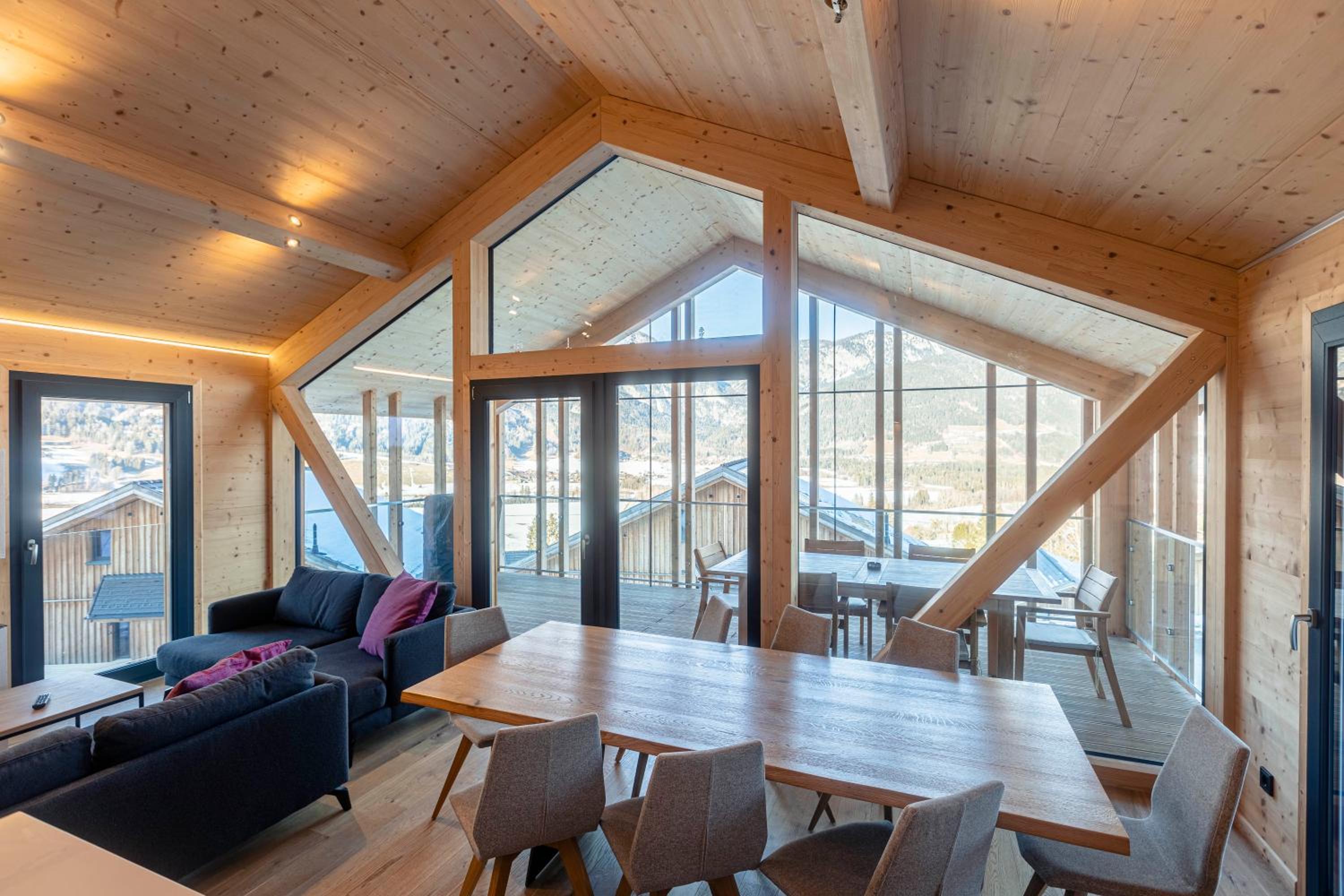 Superior Chalet with Sauna & Whirlpool