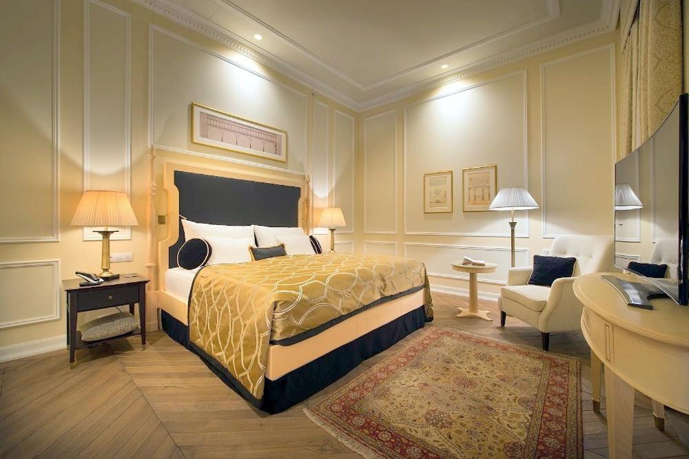 Wilson Executive Double Room