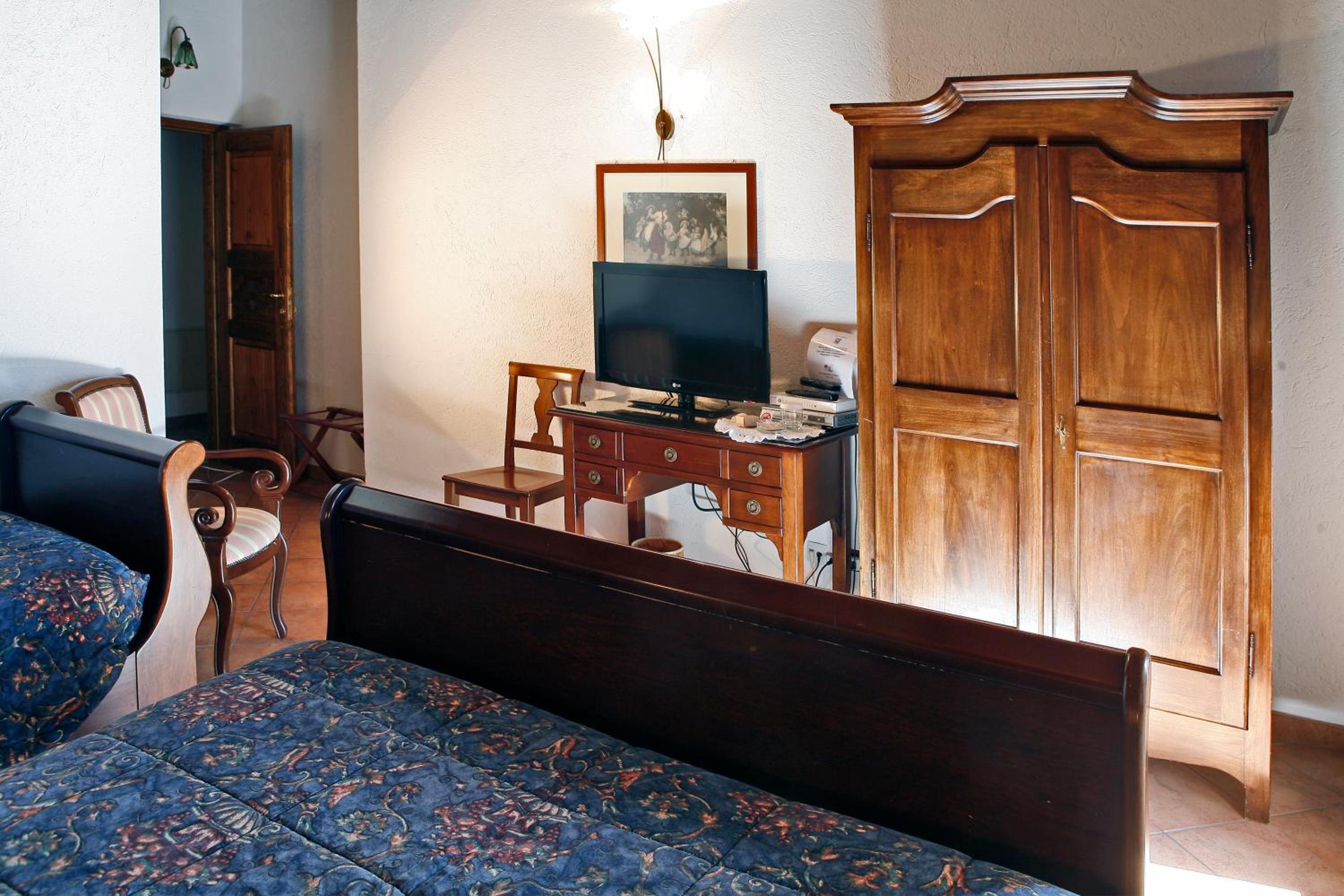 Comfort Room - Photo 3