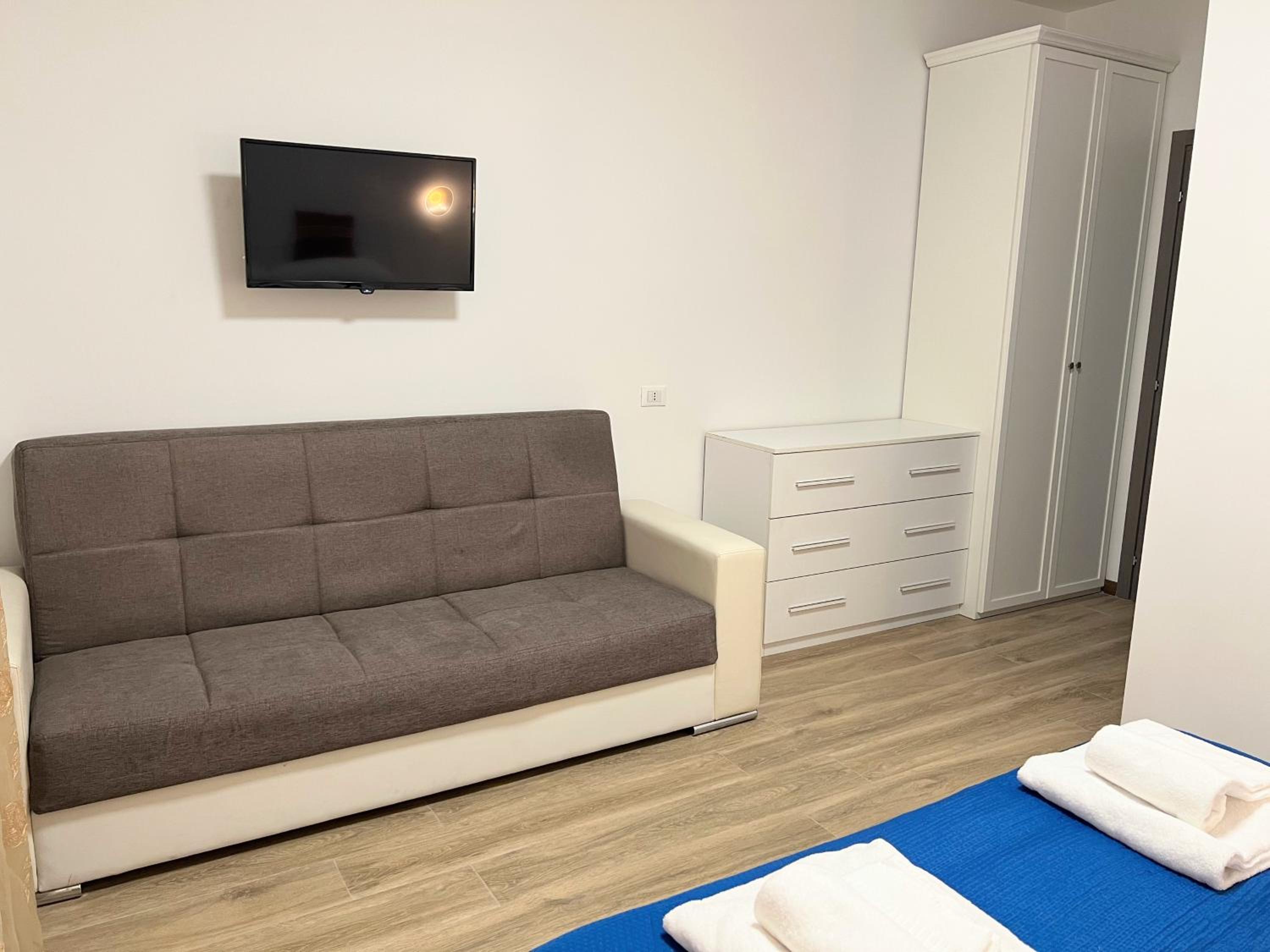 Queen Room - Photo 7