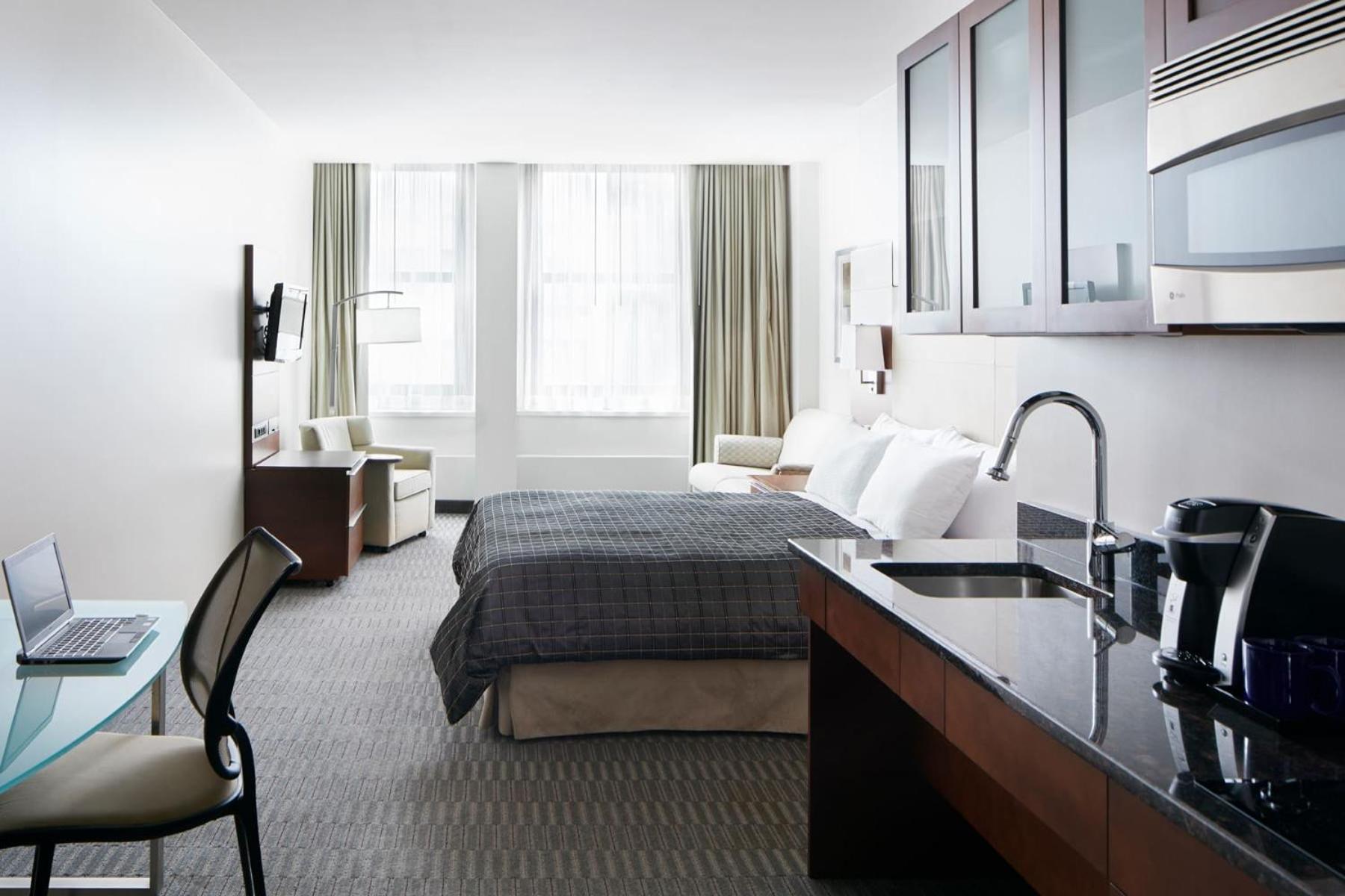 One Room Suite with Kitchenette - Photo 1