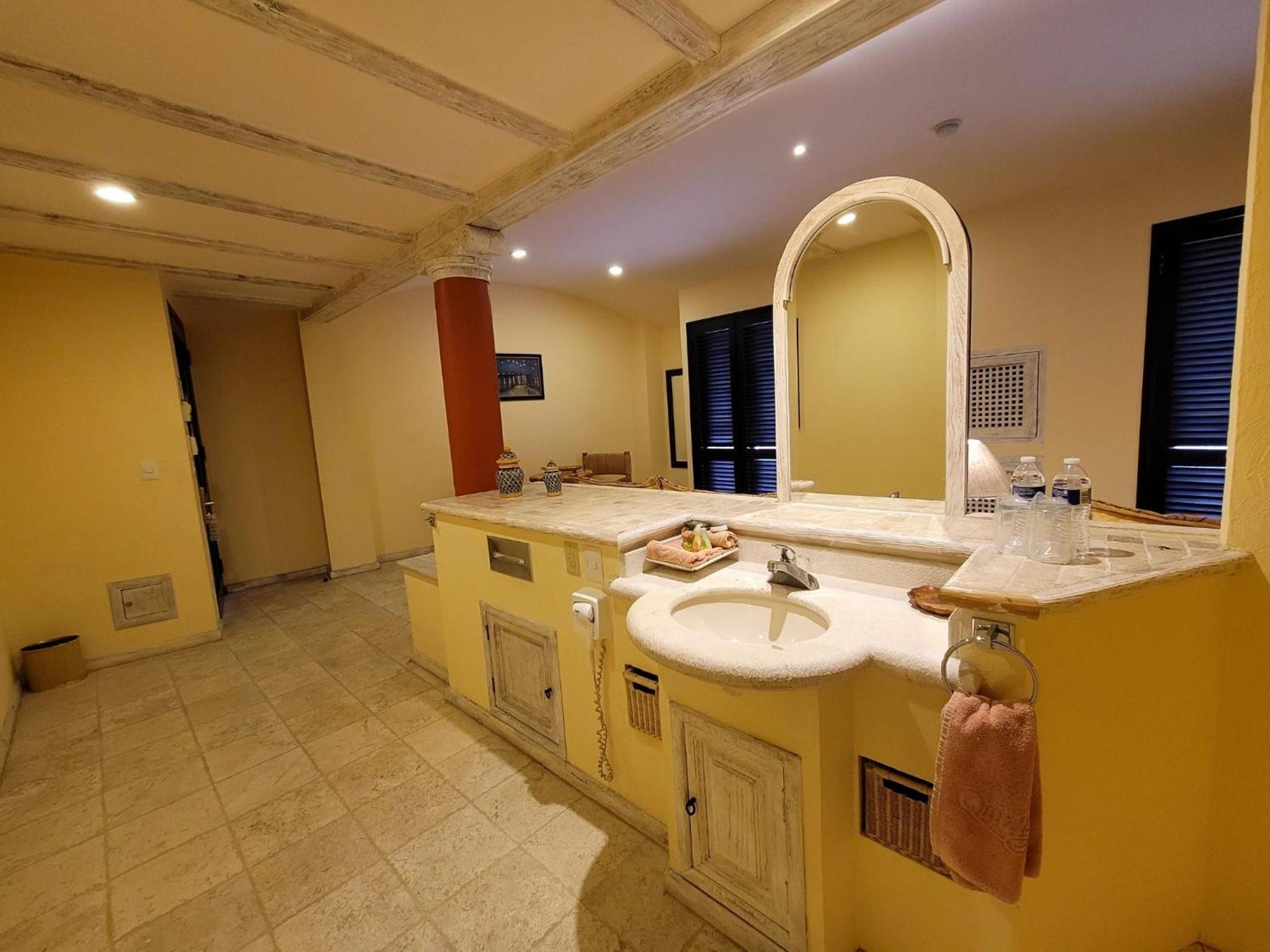 Deluxe Double Room - Photo 4