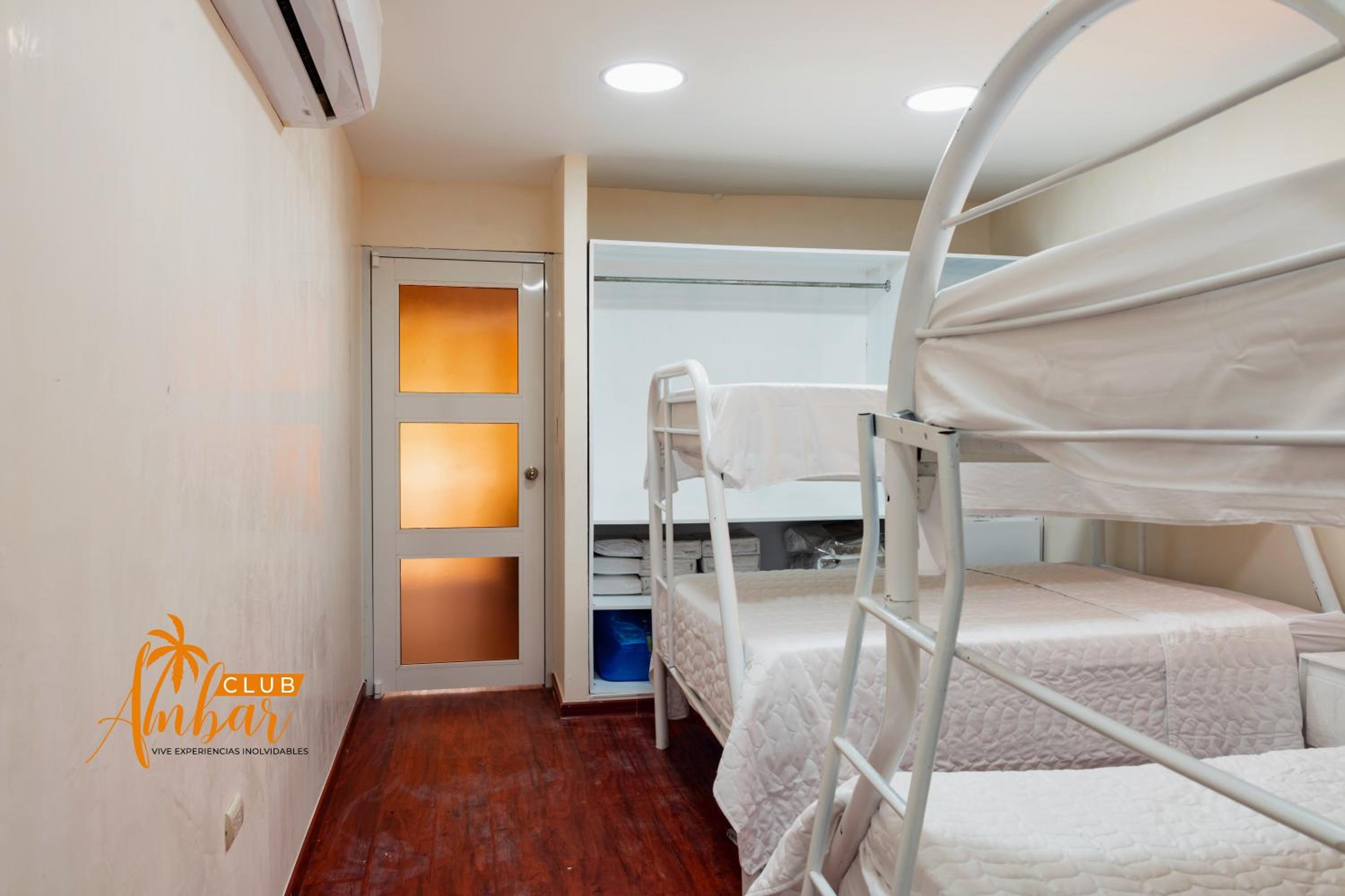 One-Bedroom Villa photo 1
