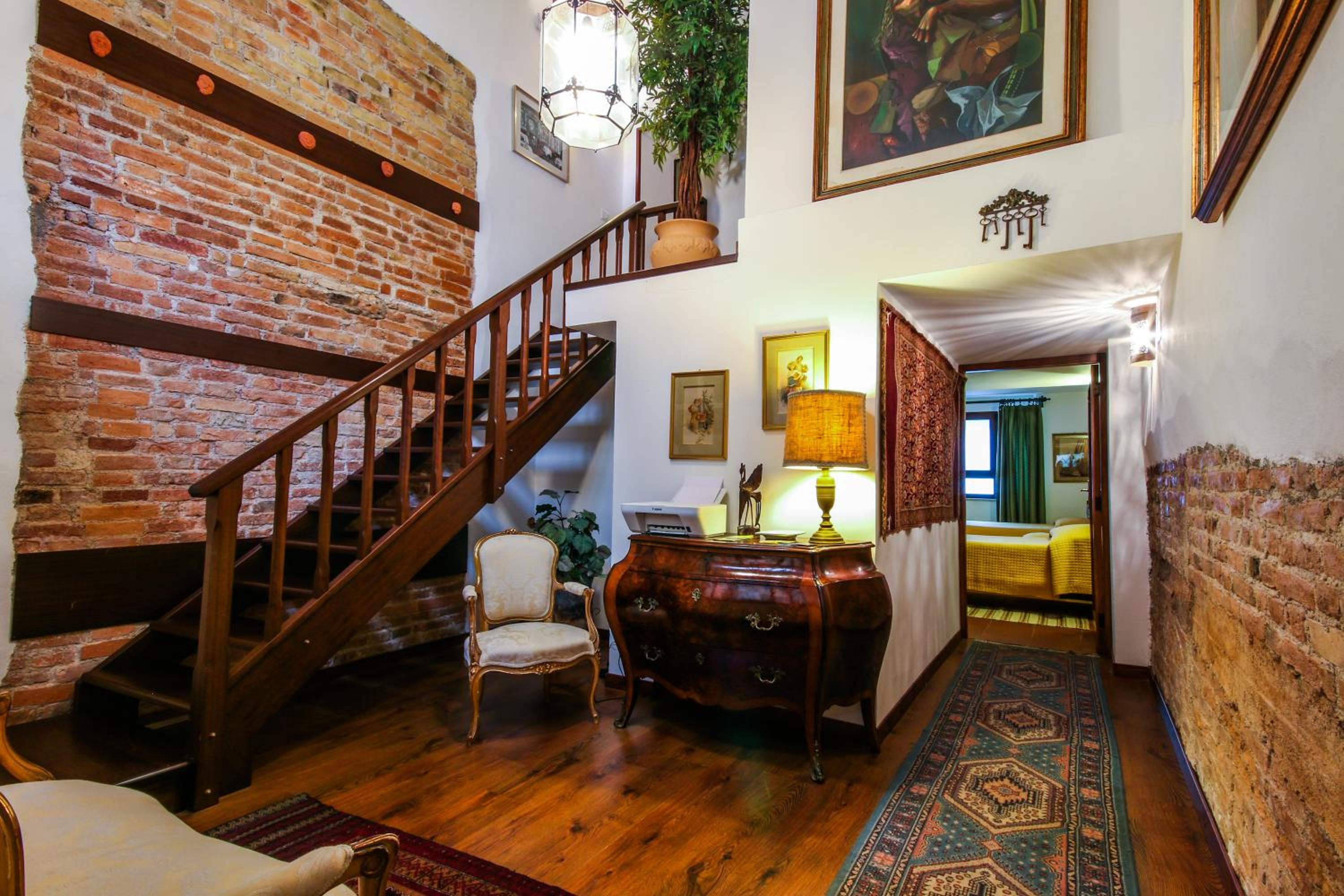 Double or Twin Room with Bathroom photo 3