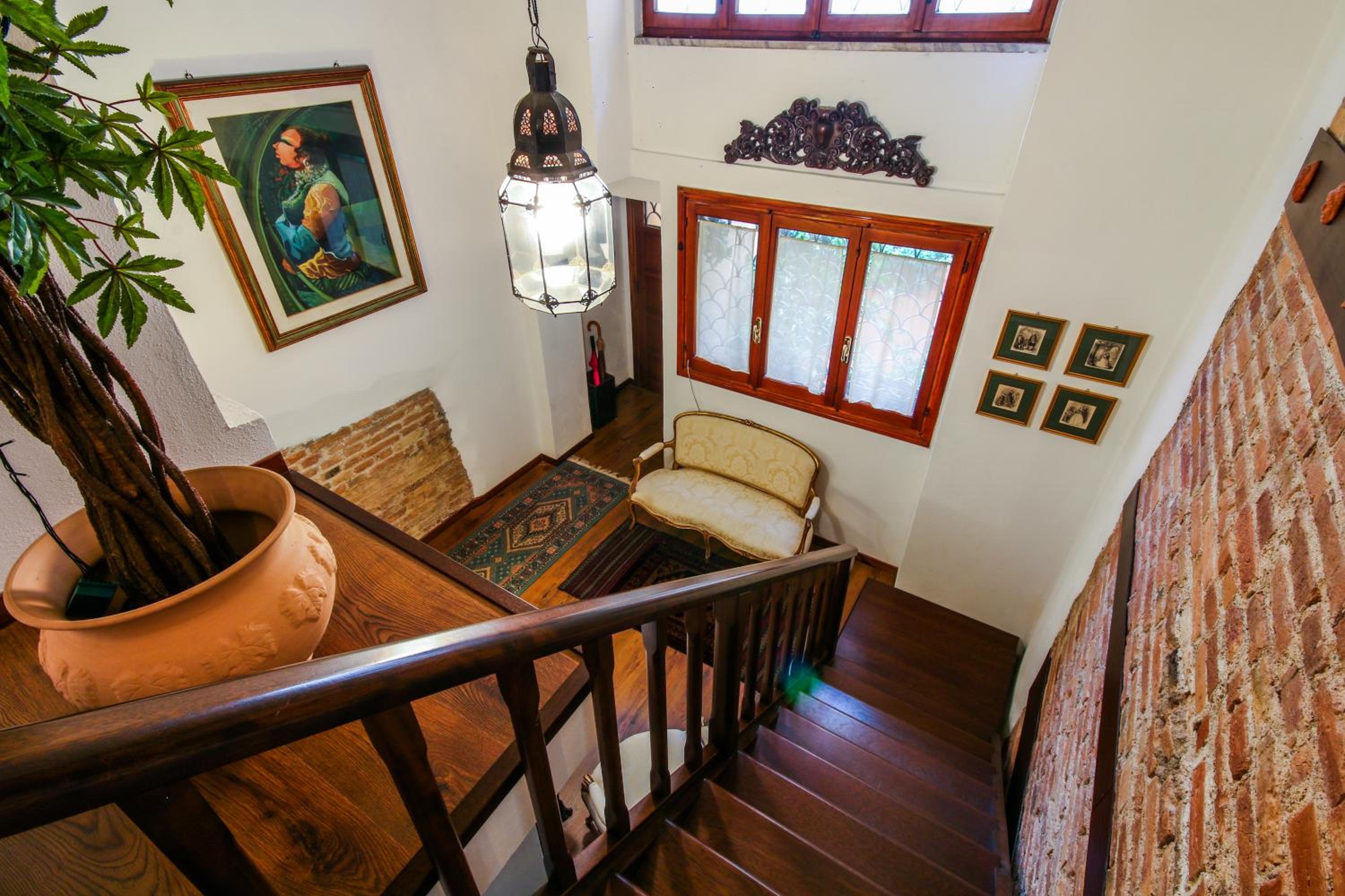 Double Room with Private Bathroom - Photo 3