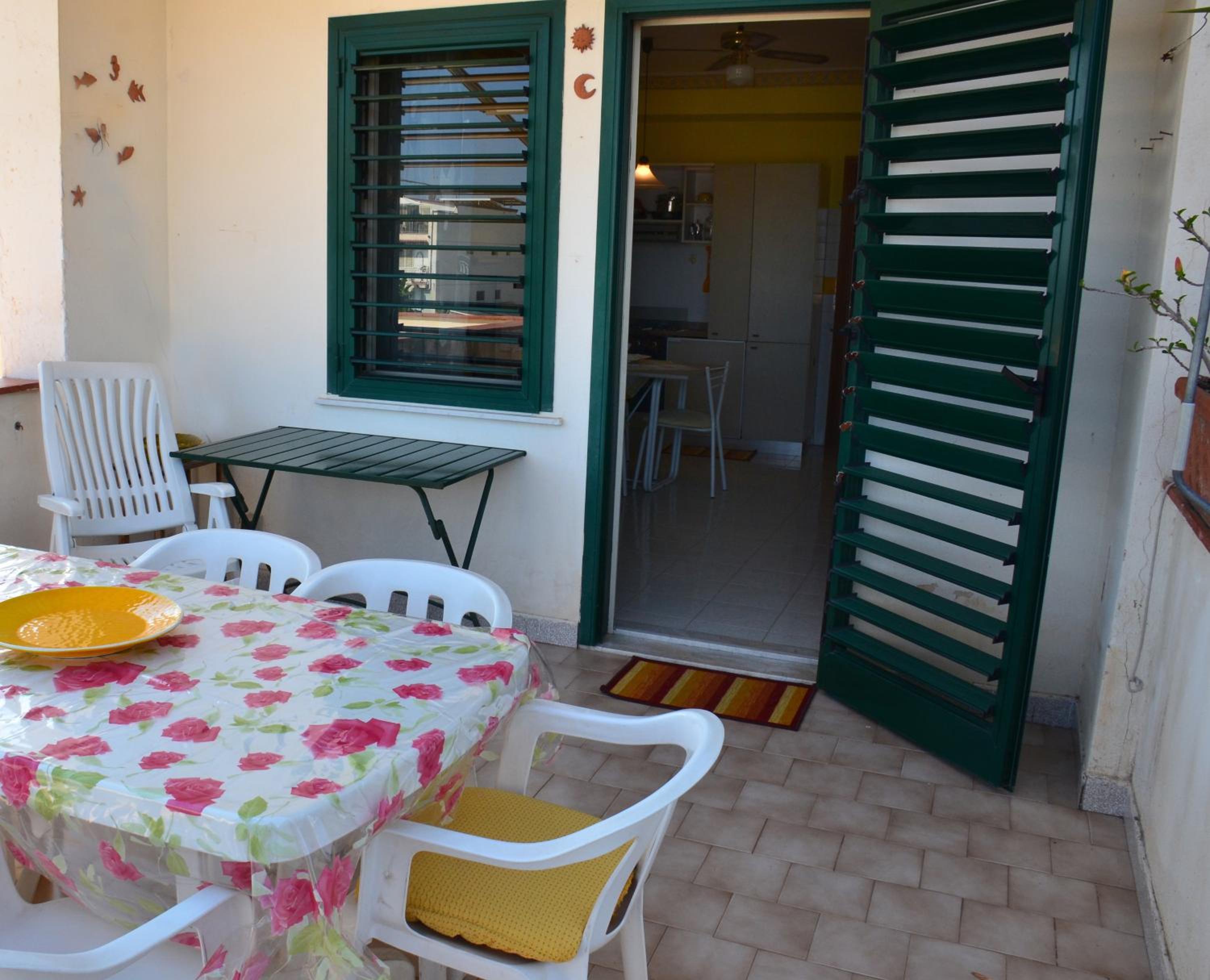 One Bedroom Apartment with Sea View - Photo 23
