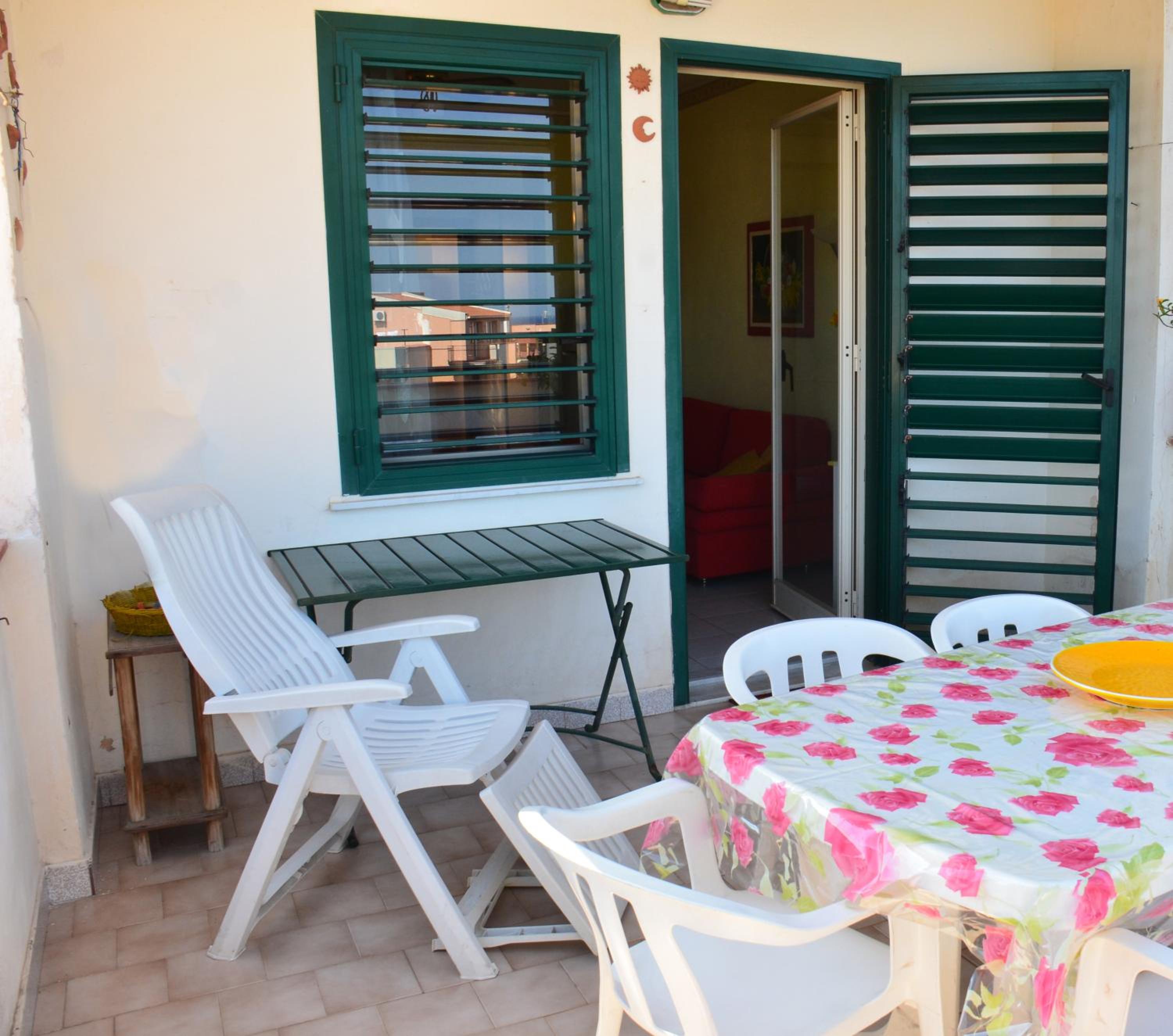 One Bedroom Apartment with Sea View - Photo 22