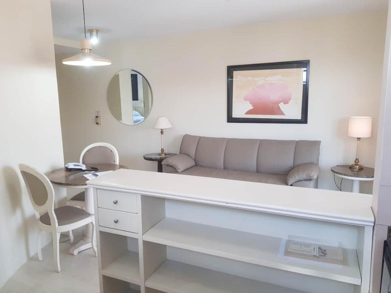One-Bedroom Apartment - Photo 30