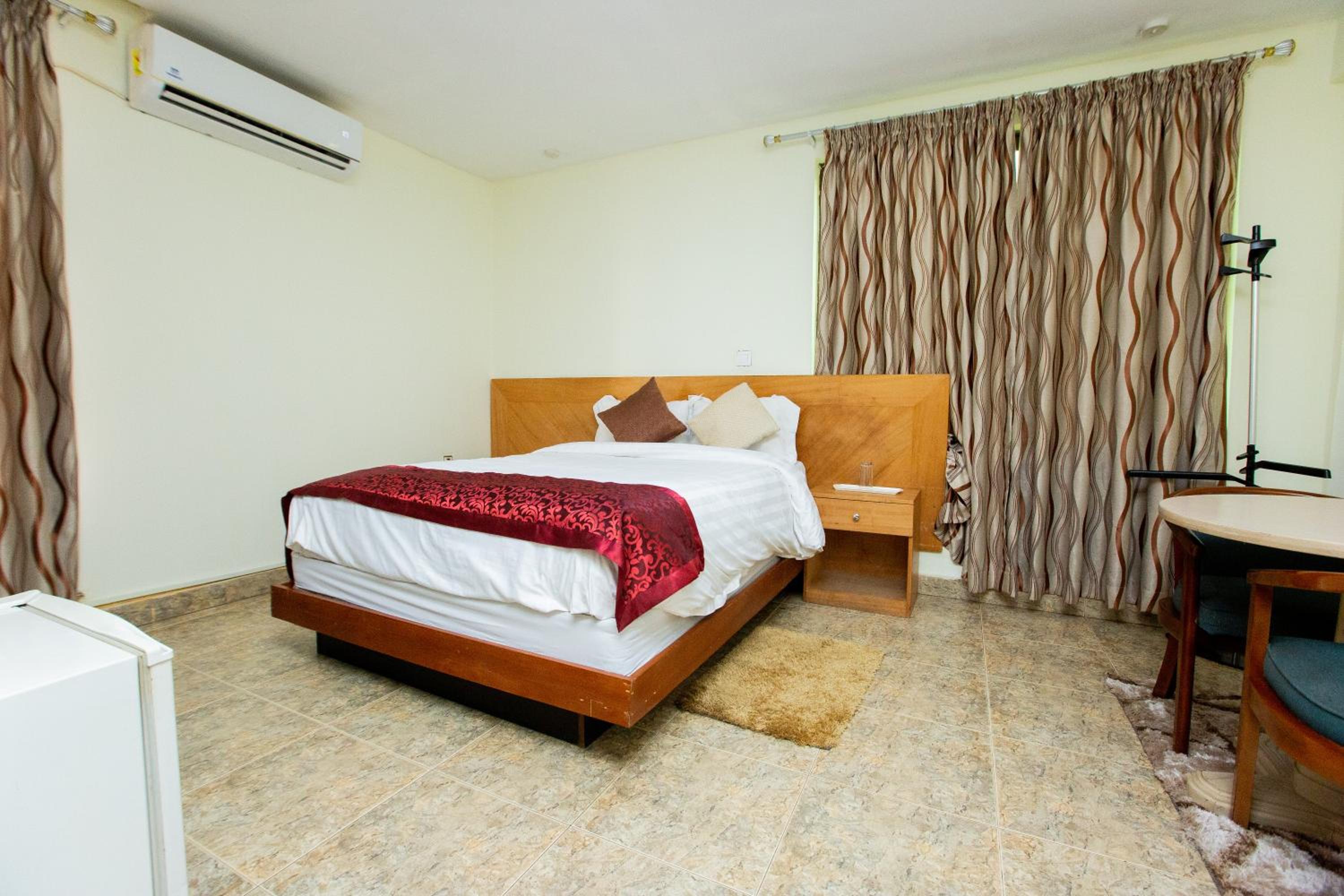 Standard Single Room photo 2