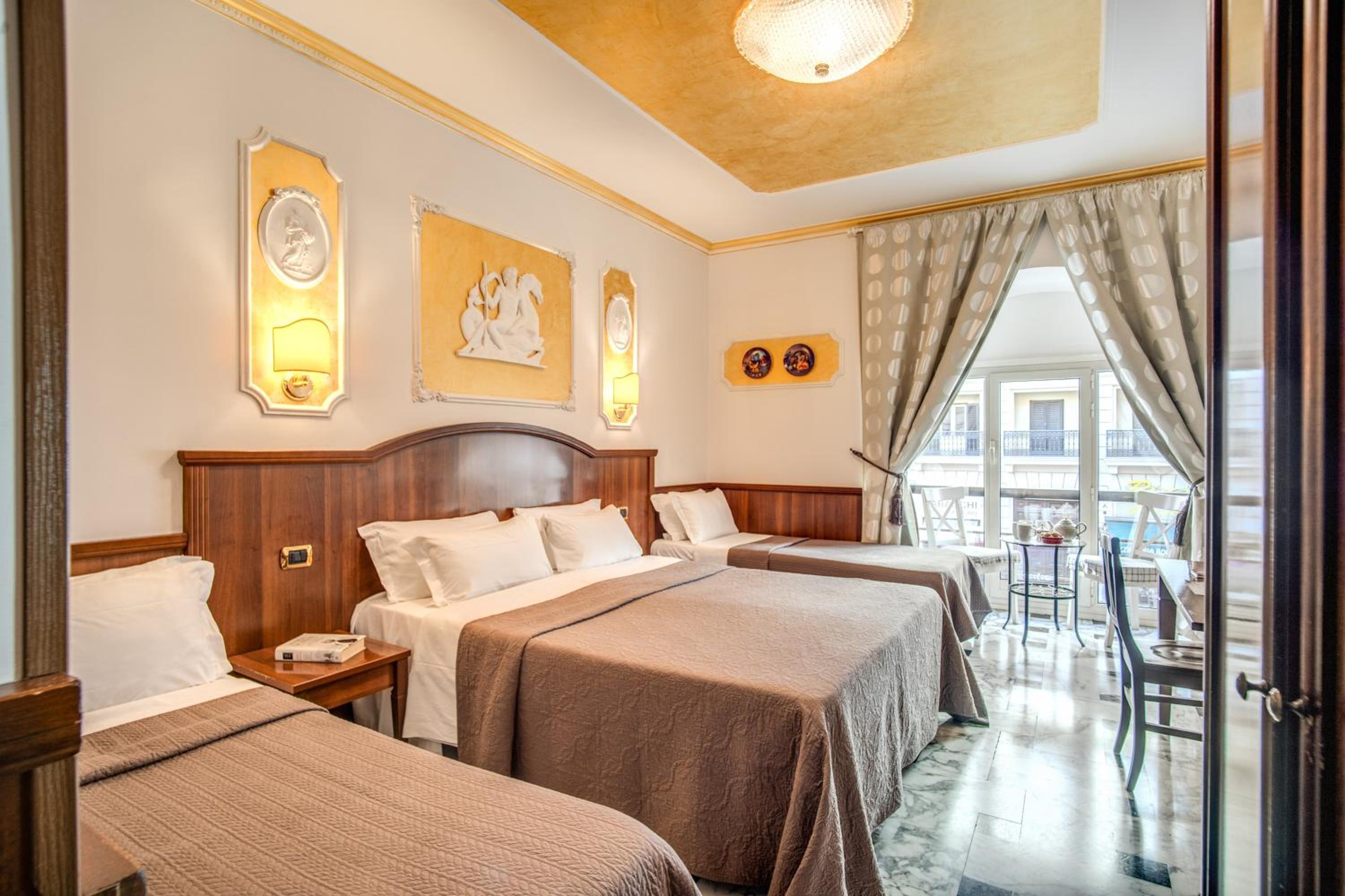Quadruple Room photo 3