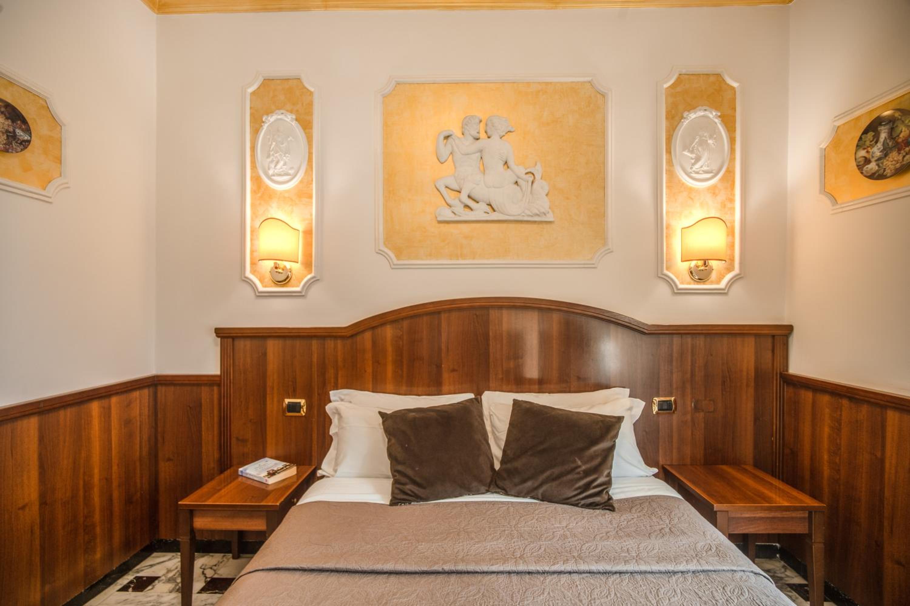 Double Room photo 2