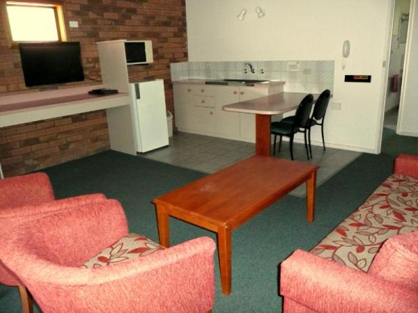 Double Room with Spa Bath photo 1
