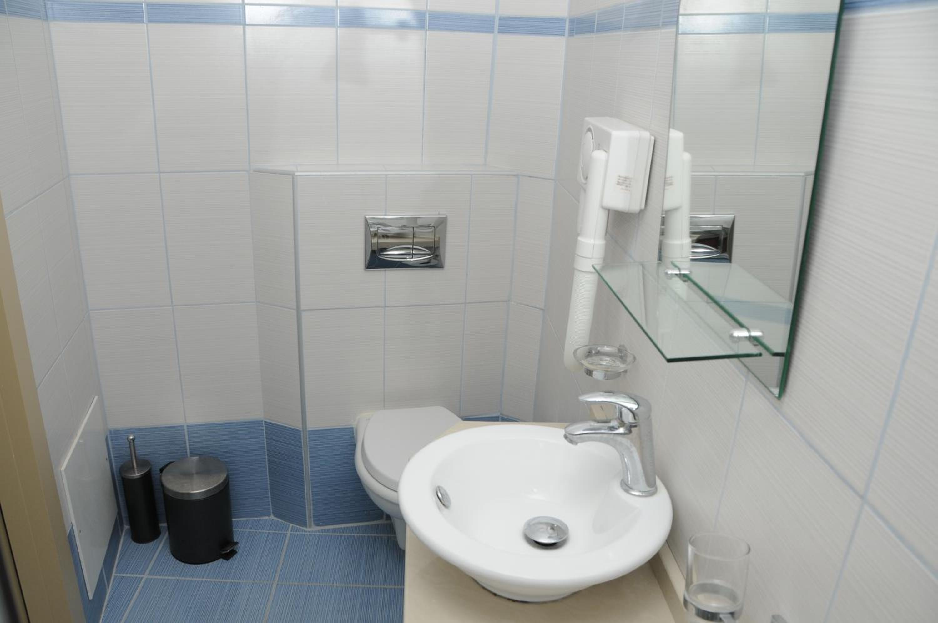 Superior Double Room with Sea View - Photo 4