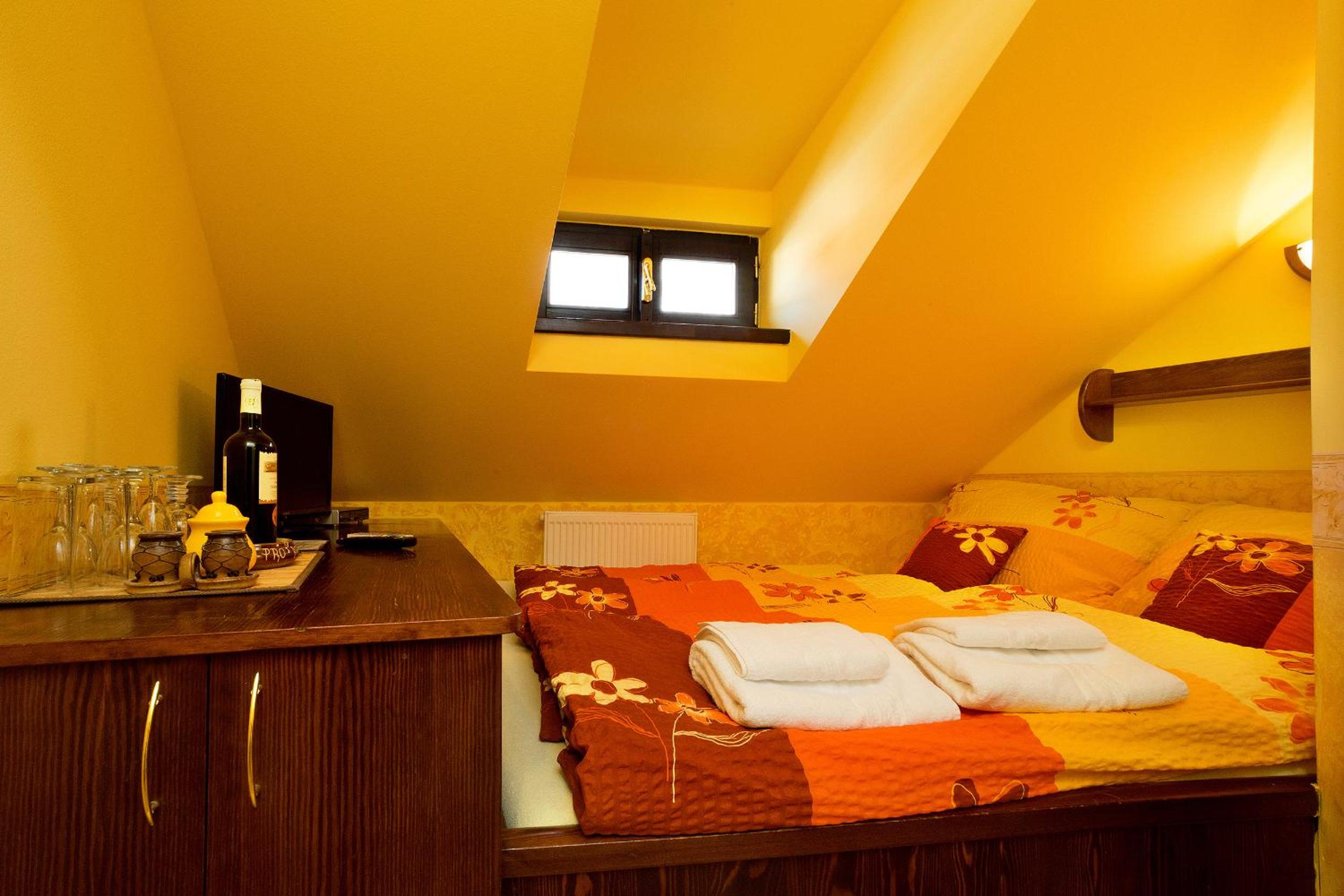 Single Room photo 2
