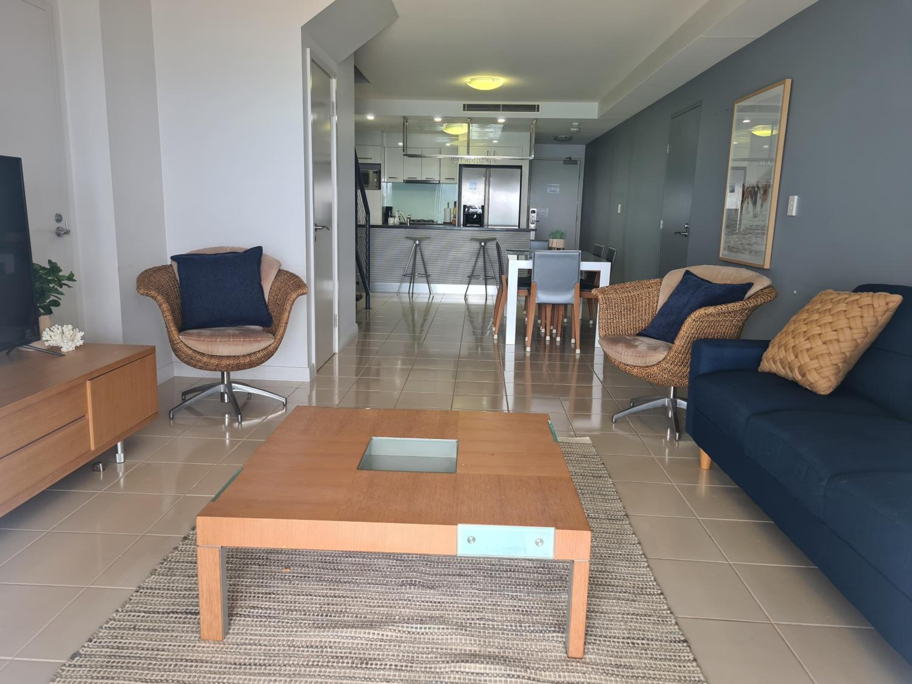 Deep Blue Apartment 13