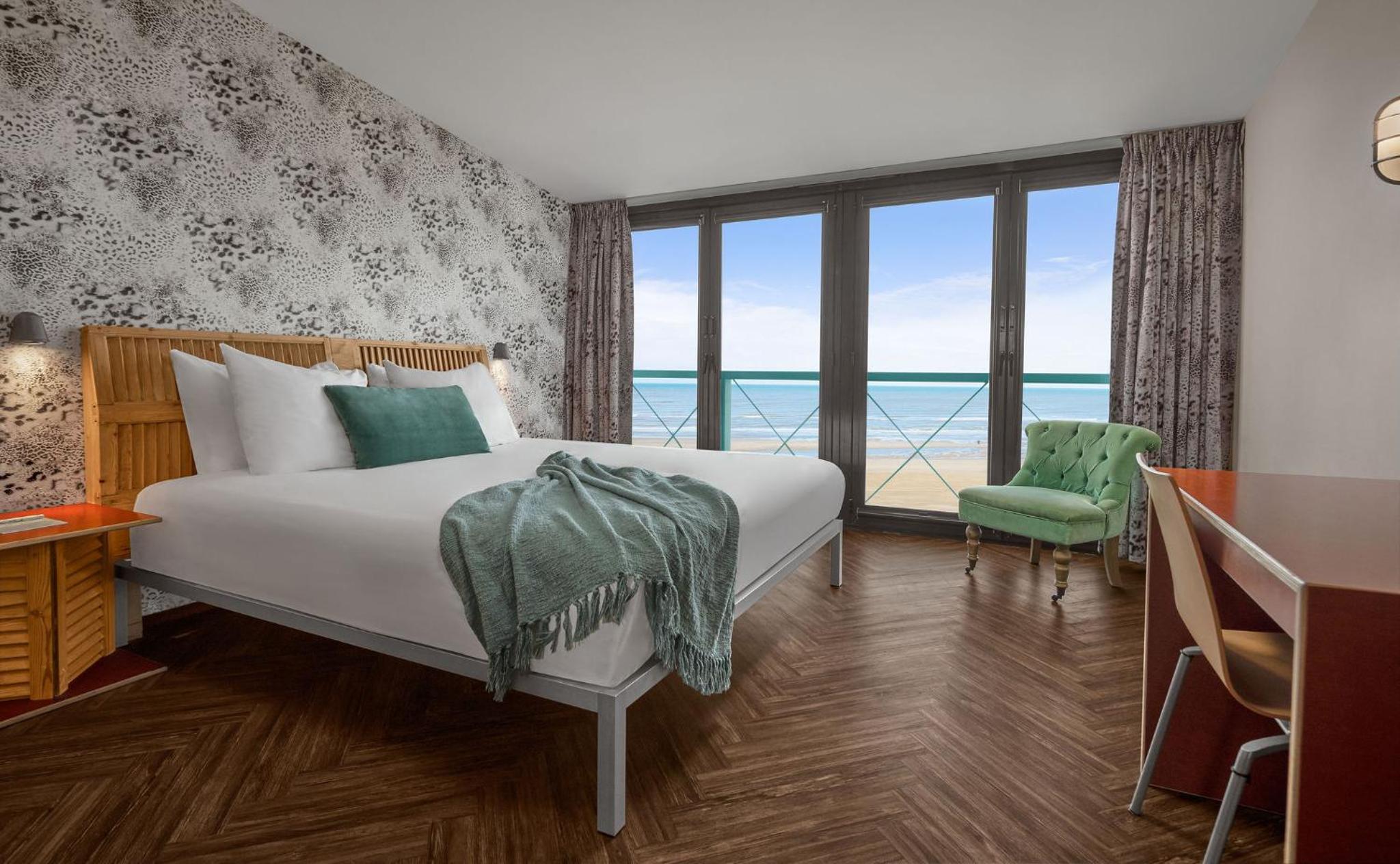 Superior Room with Sea View