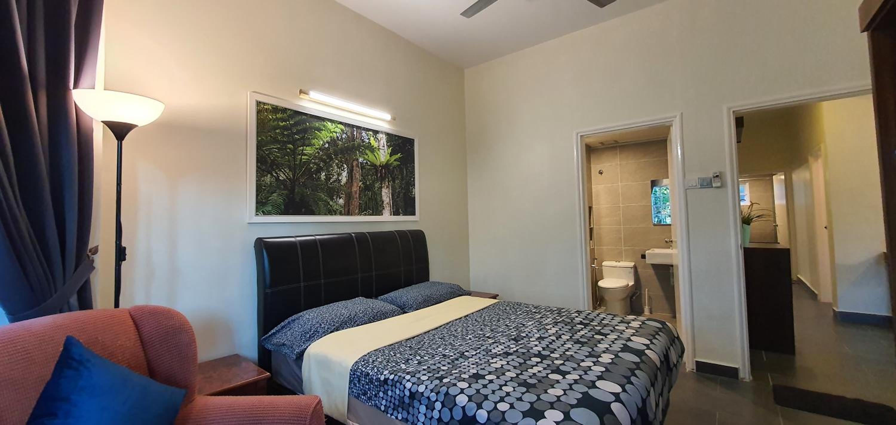 Deluxe Double Room with Shower photo 3