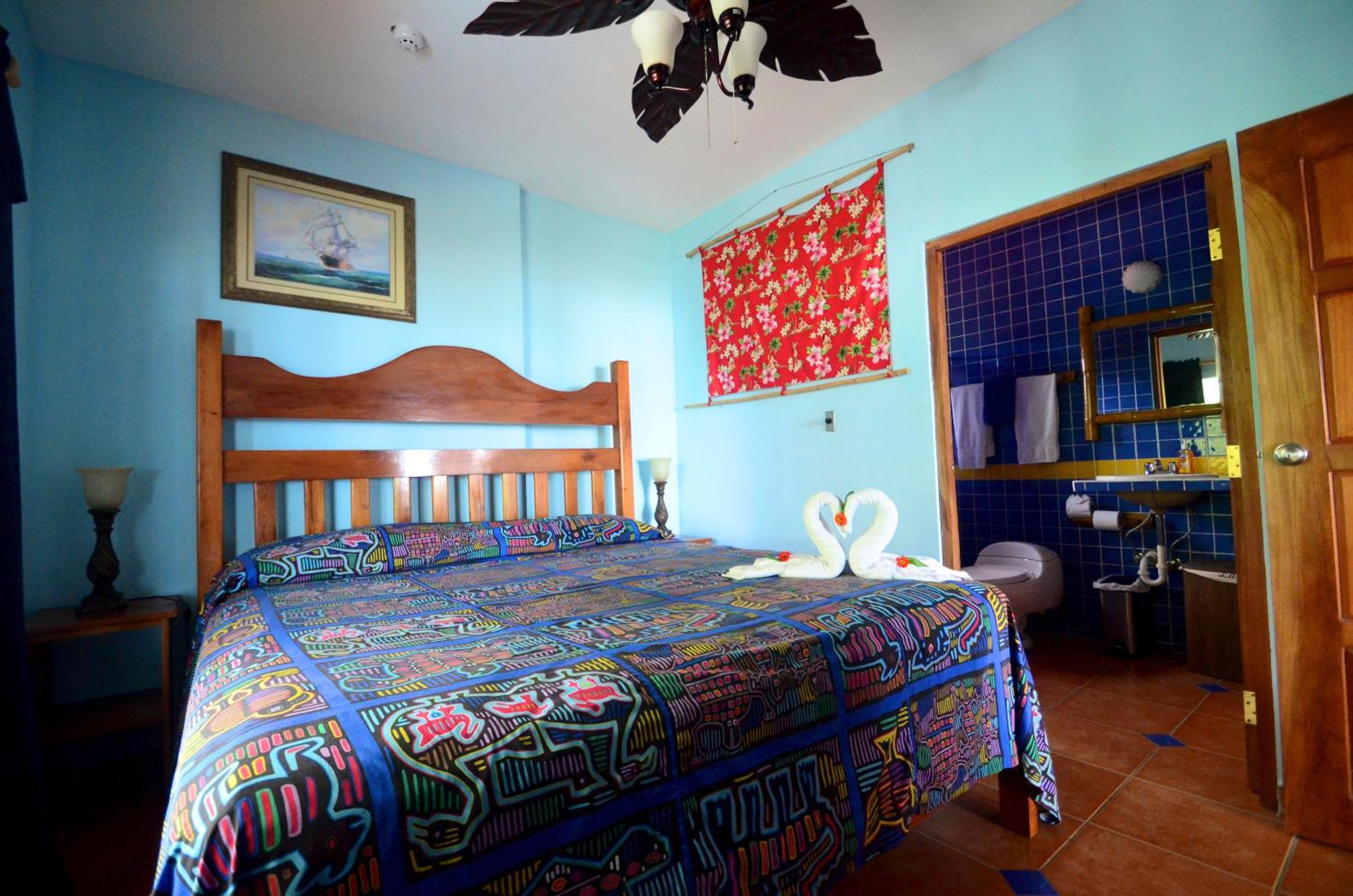 Deluxe Suite with Sea View