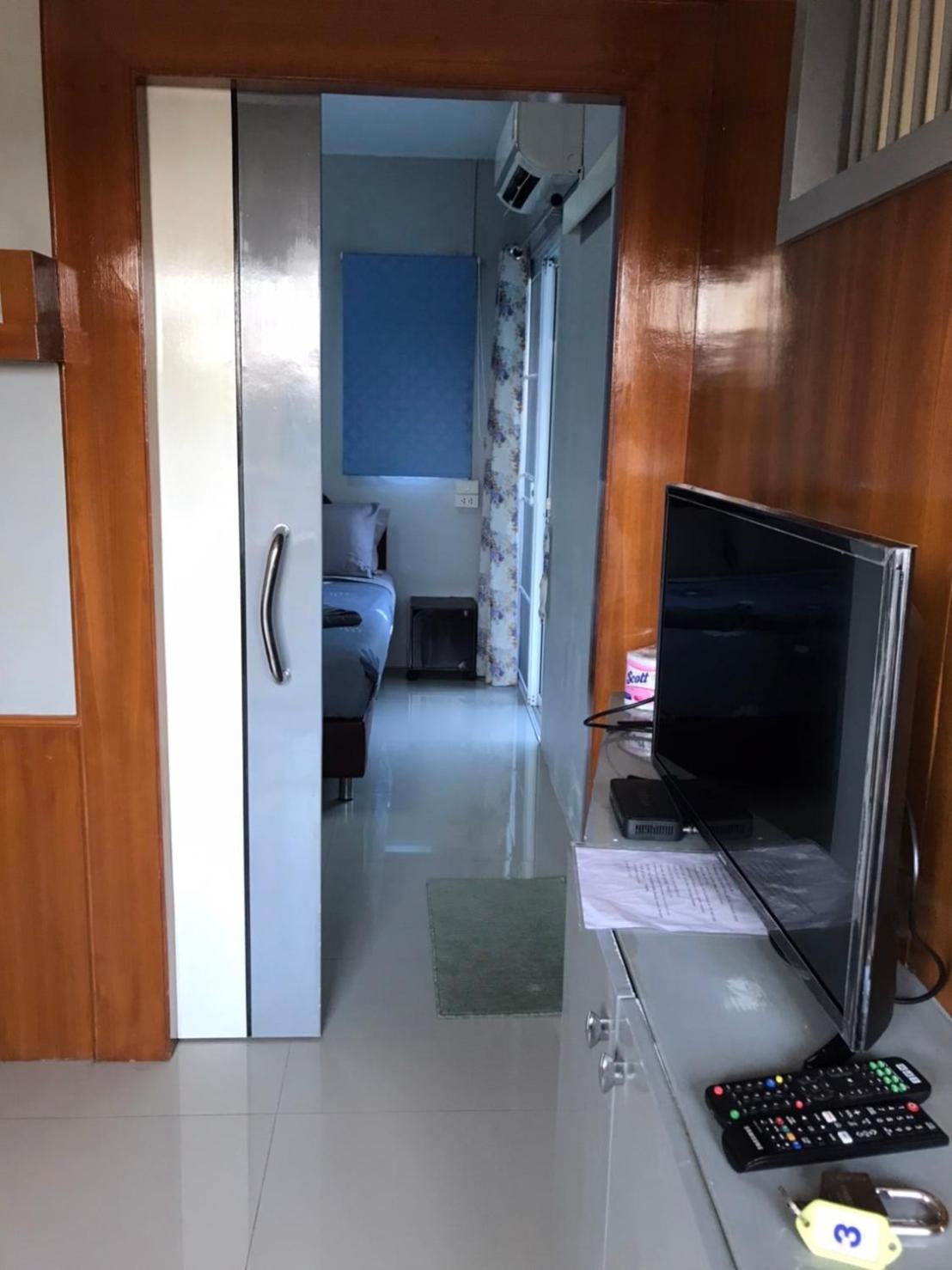 Economy Double Room - Photo 4