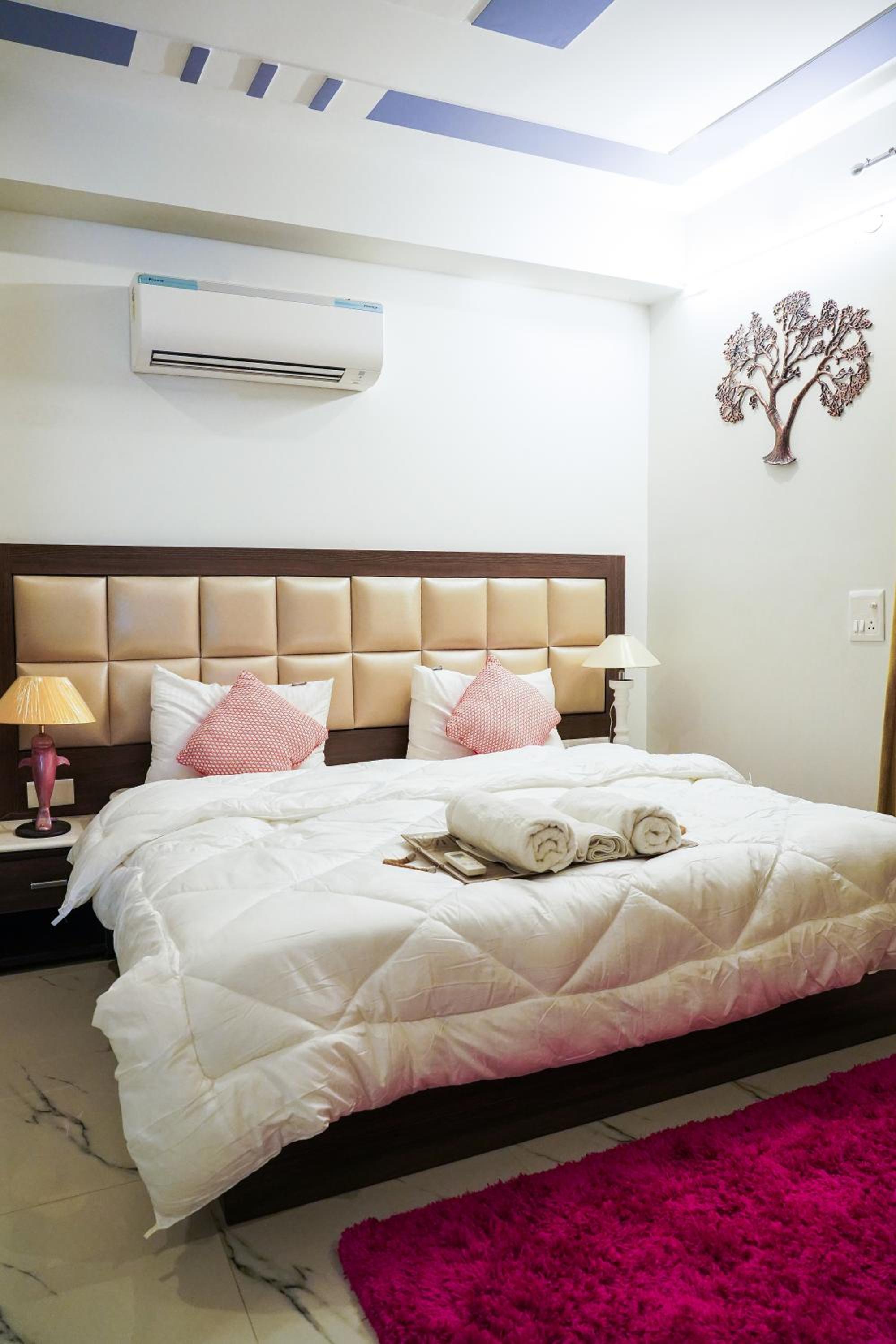Two-Bedroom Apartment - Photo 49