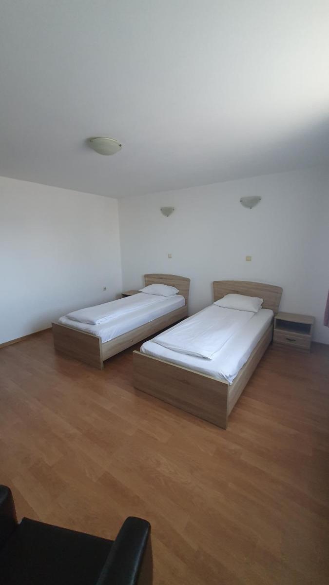 Twin Room photo 1