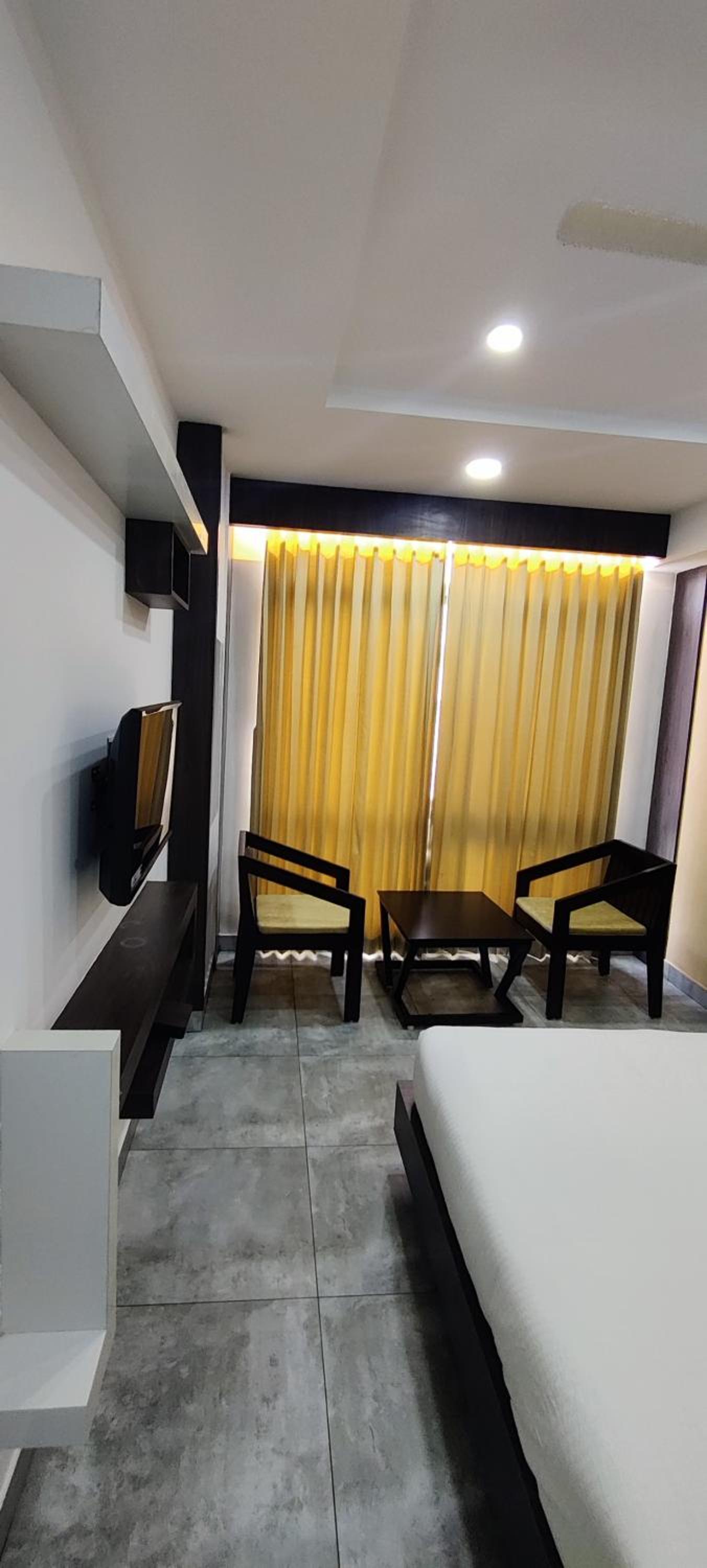 Double Room - Photo 15